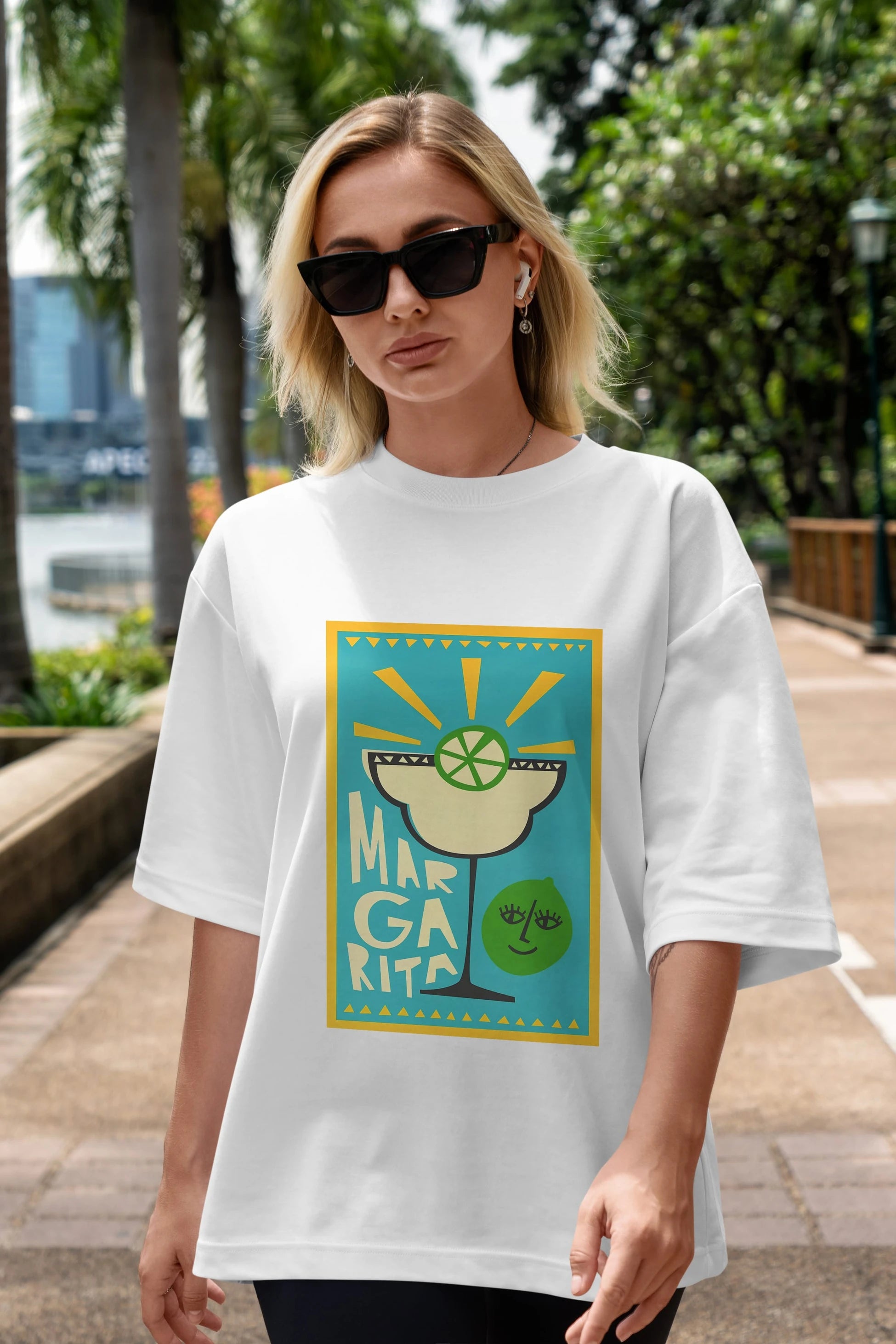 Margarita 4 Ön Baskılı Oversize t-shirt Erkek Kadın Unisex %100 Pamuk Bisiklet Yaka tişort