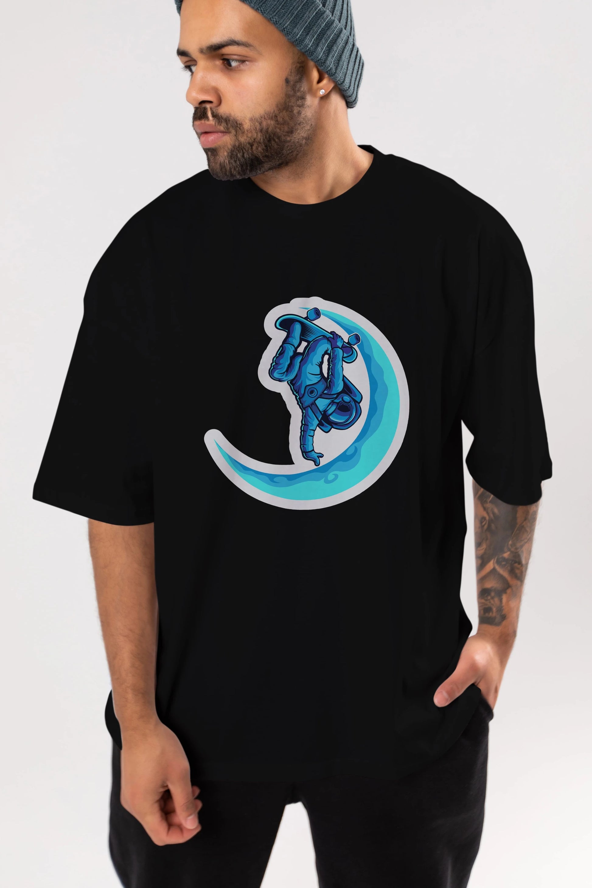 Skating on the moon sticker Ön Baskılı Oversize t-shirt Erkek Kadın Unisex