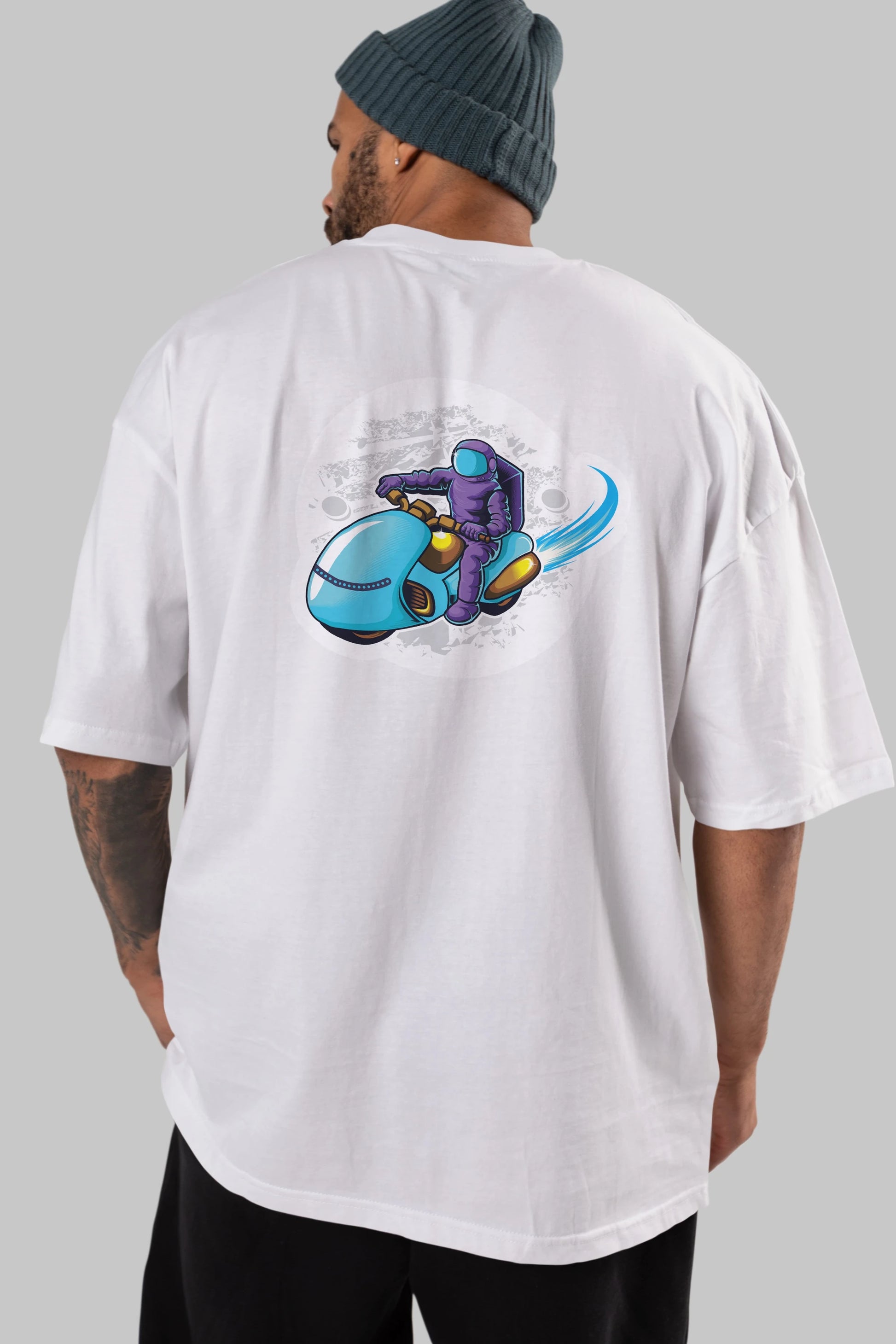 Astrorider in Space Sticker Arka Baskılı Oversize t-shirt Erkek Kadın Unisex