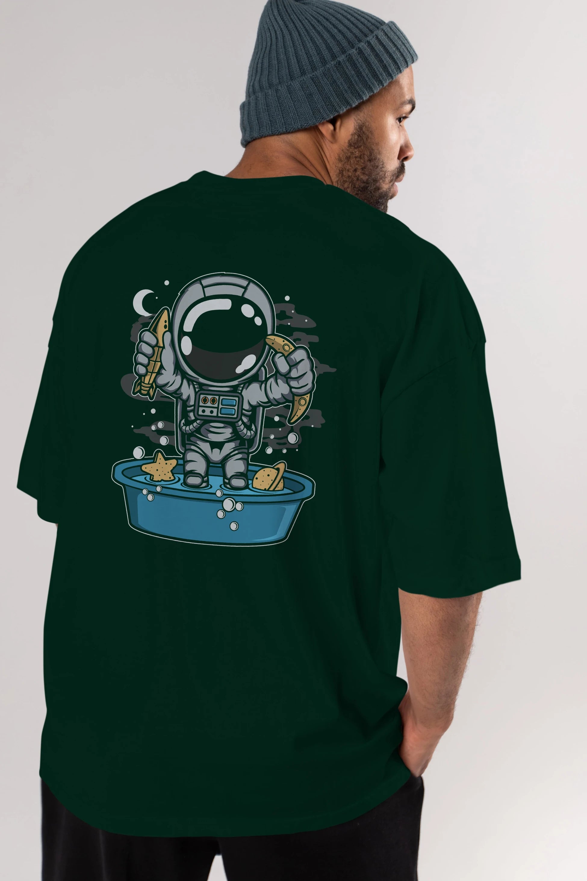 Astronaut Bath Tub Arka Baskılı Oversize t-shirt Erkek Kadın Unisex