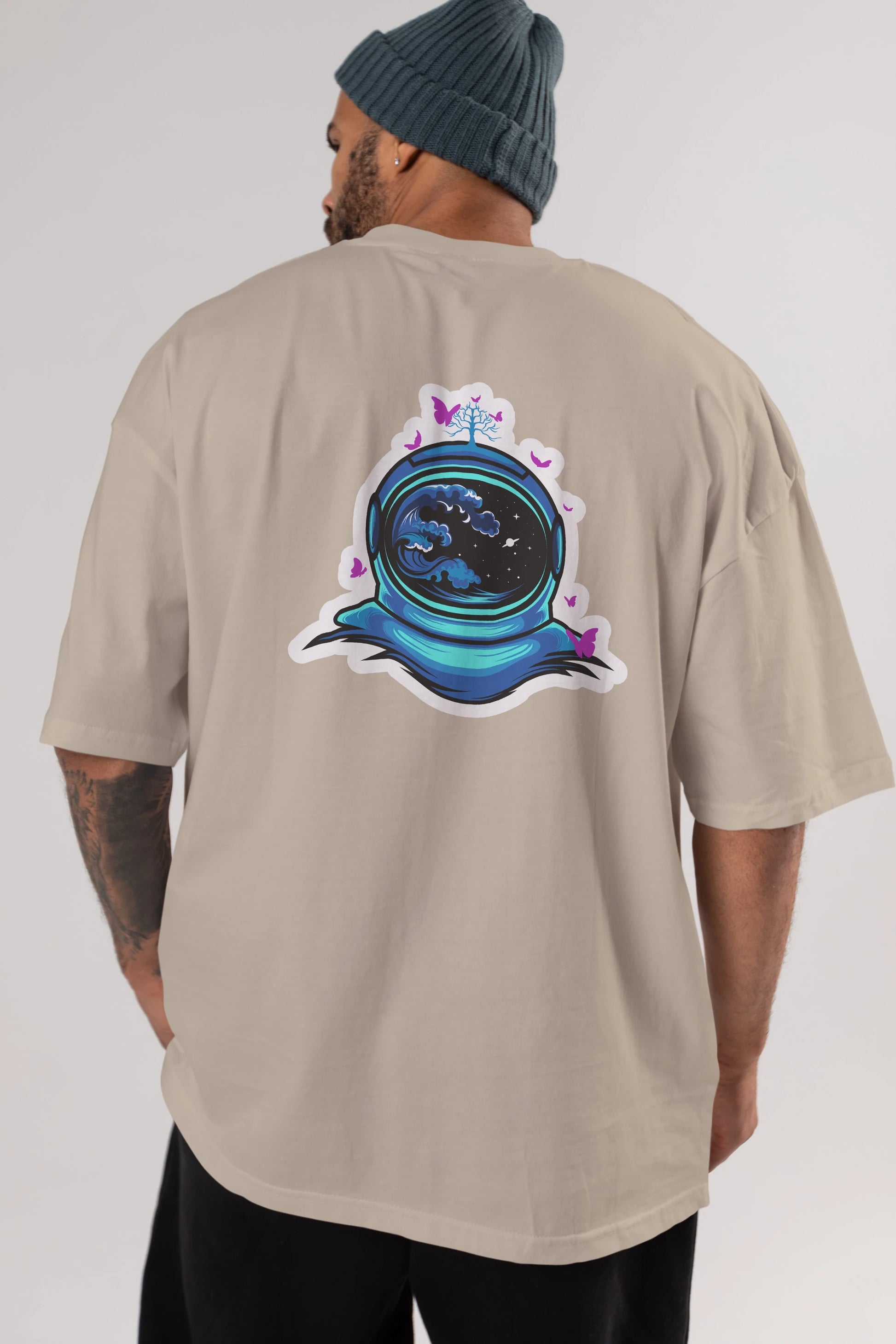 Astronaut and Butterfly Sticker Arka Baskılı Oversize t-shirt Erkek Kadın Unisex