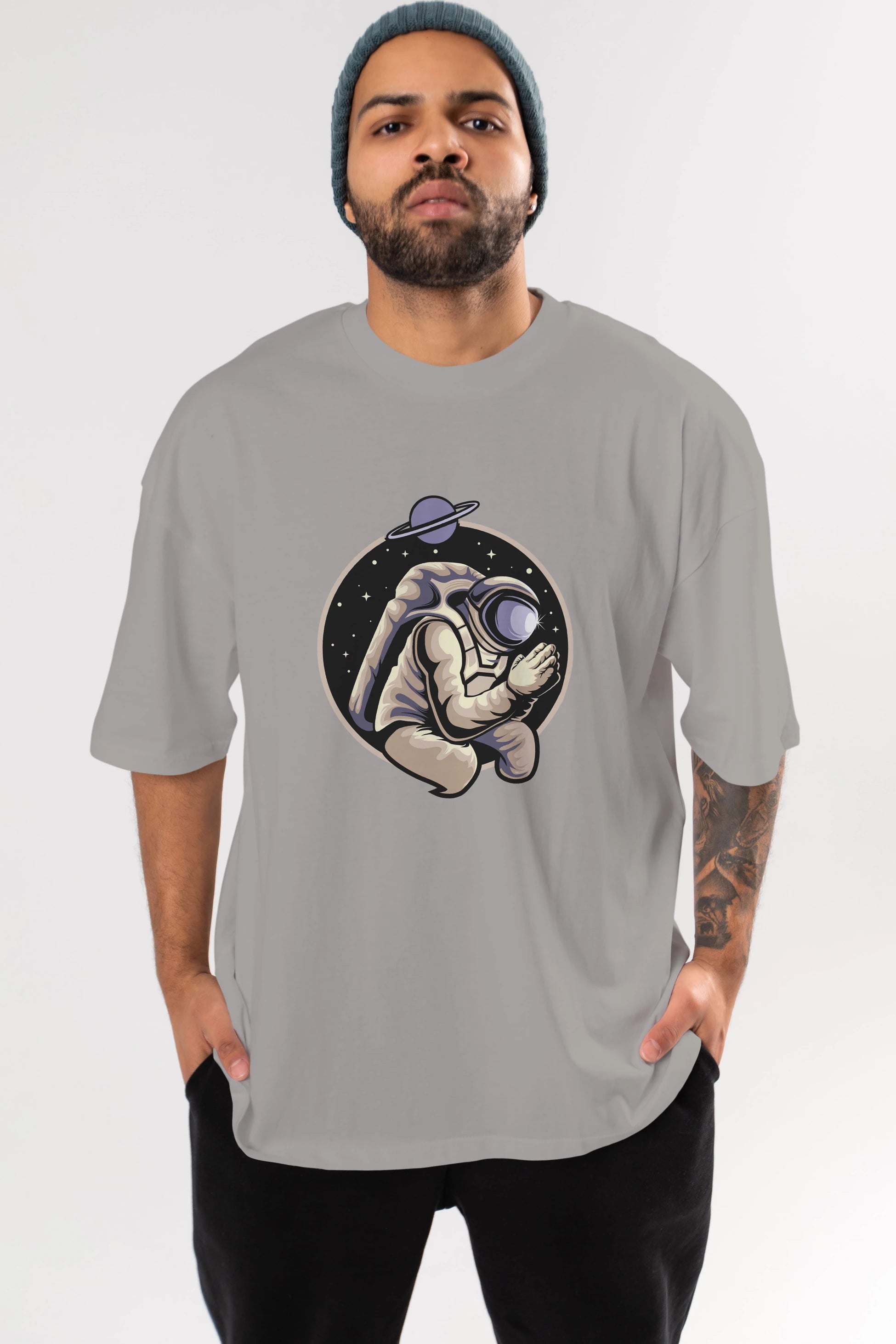 Astronaut Praying Ön Baskılı Oversize t-shirt Erkek Kadın Unisex