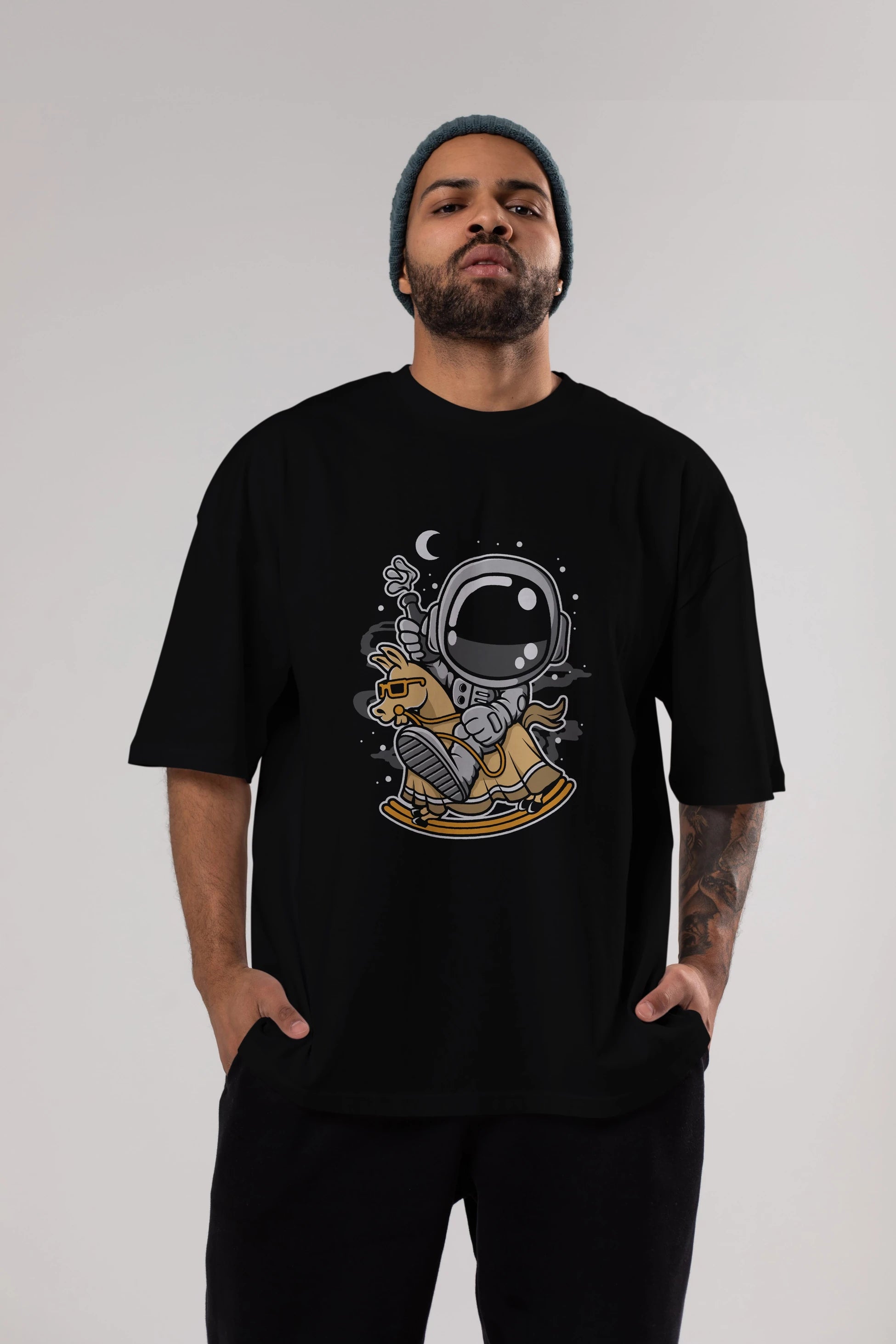 Astronaut RidingToy Horse Ön Baskılı Oversize t-shirt Erkek Kadın Unisex