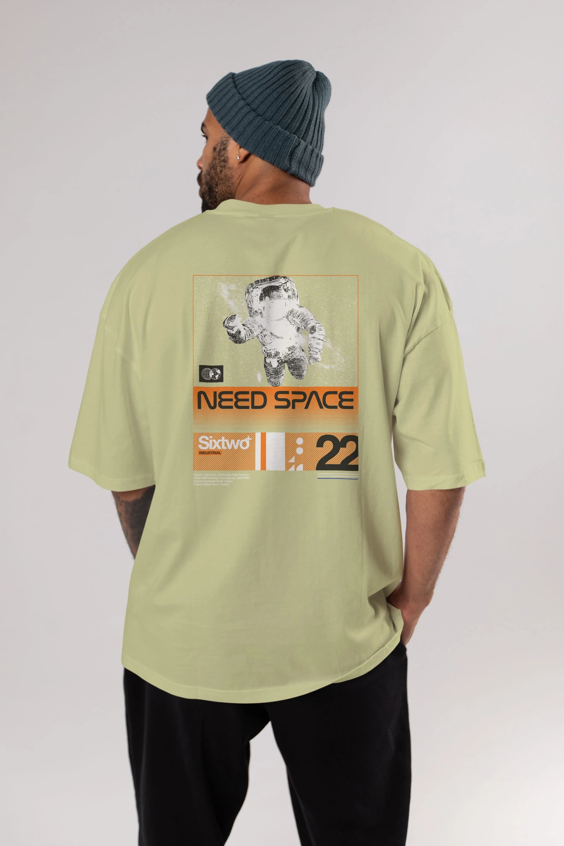 Need Space Arka Baskılı Oversize t-shirt Erkek Kadın Unisex