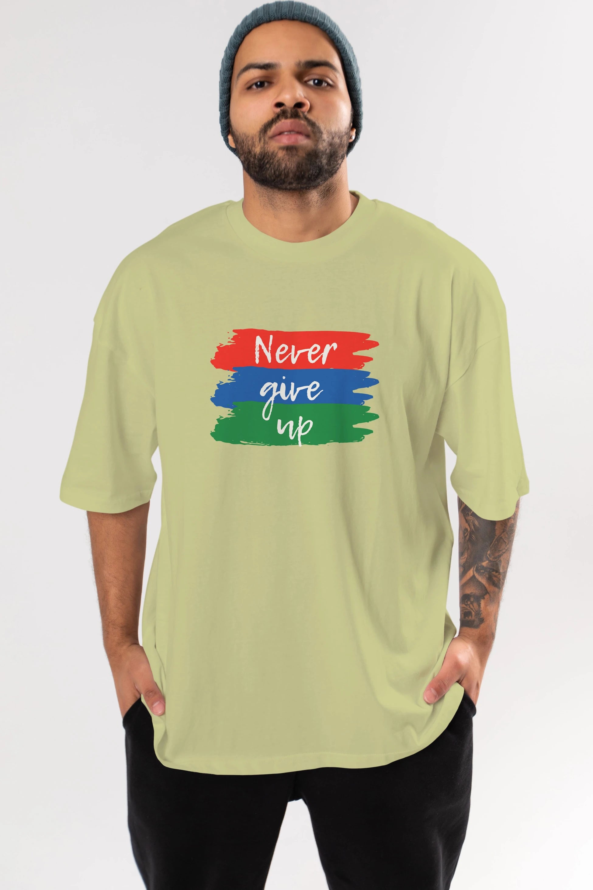 Never Give Up Yazılı Ön Baskılı Oversize t-shirt Erkek Kadın Unisex