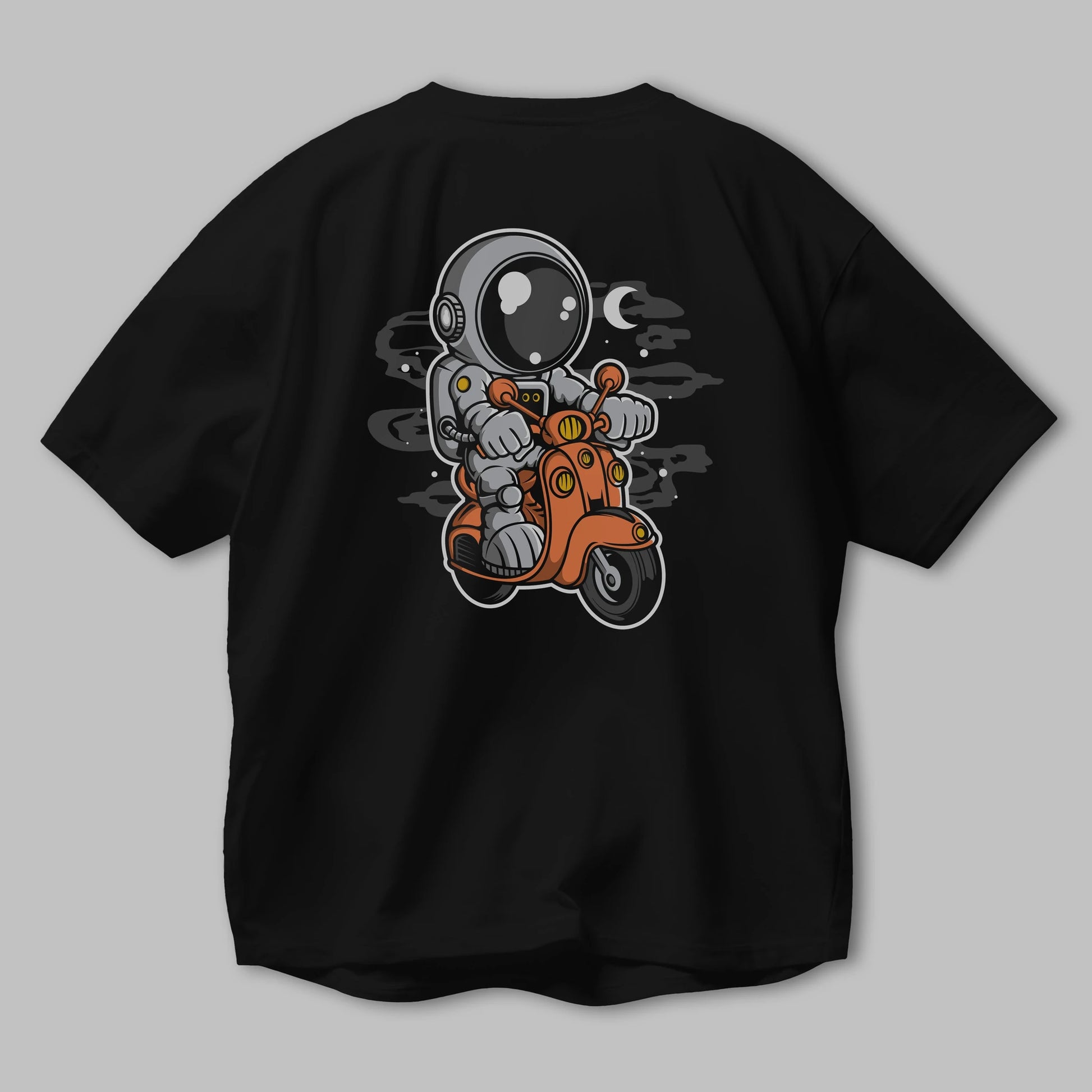 Astronaut Scooter Arka Baskılı Oversize t-shirt Erkek Kadın Unisex