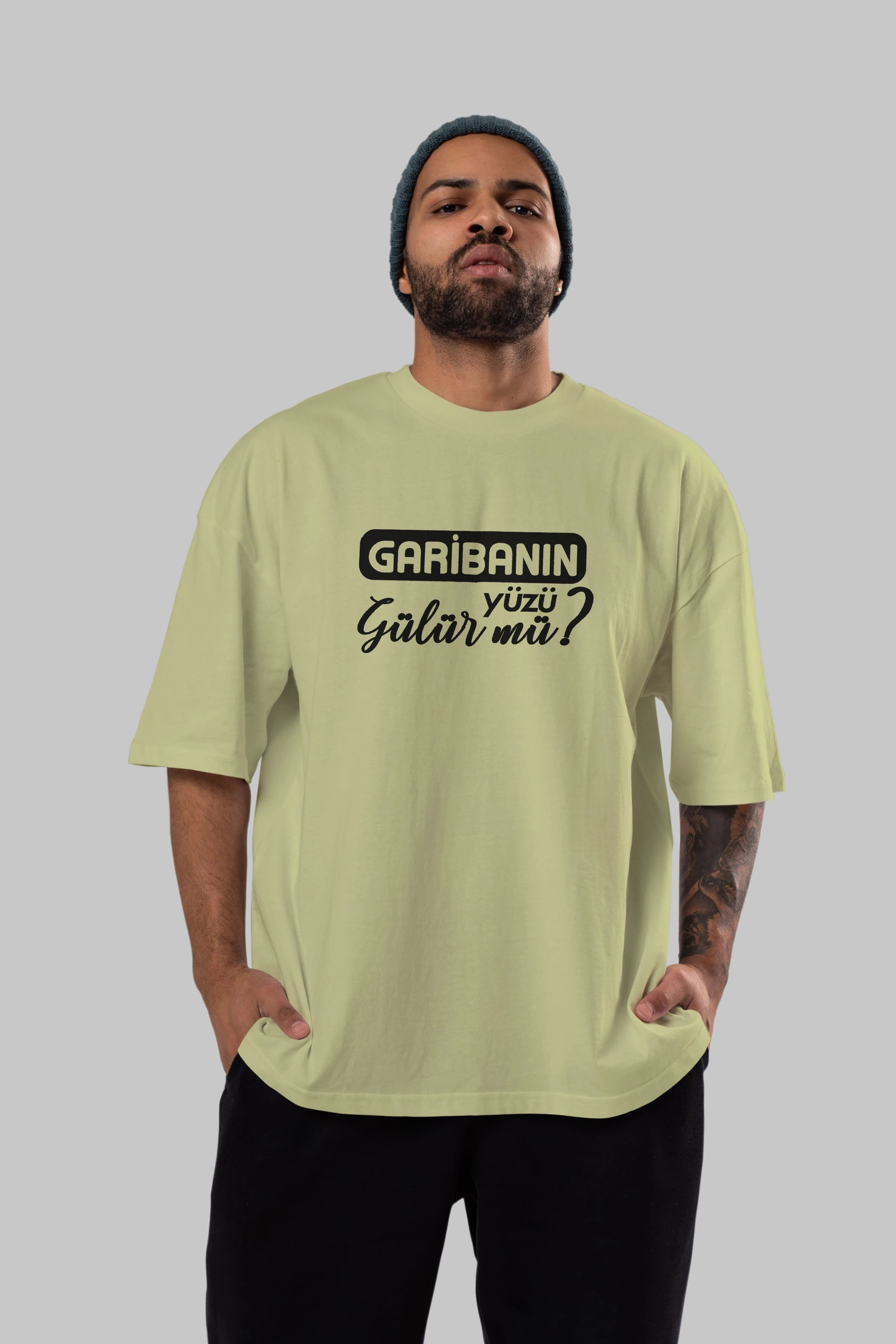 Garibanın Yüzü Gülür Mü Ön Baskılı Oversize t-shirt %100 pamuk Erkek Kadın Unisex