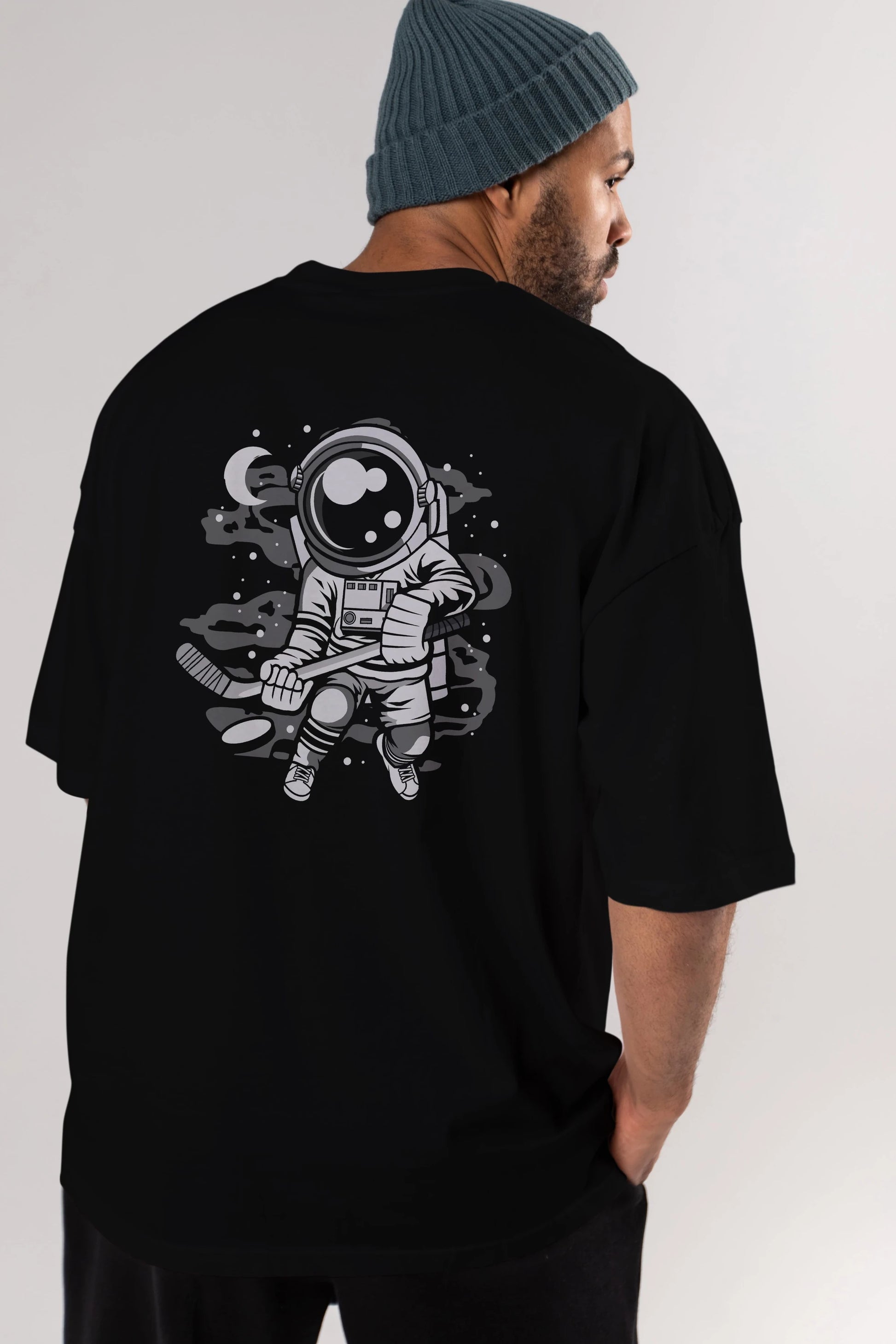 Hockey Player Astronaut Arka Baskılı Oversize t-shirt Erkek Kadın Unisex