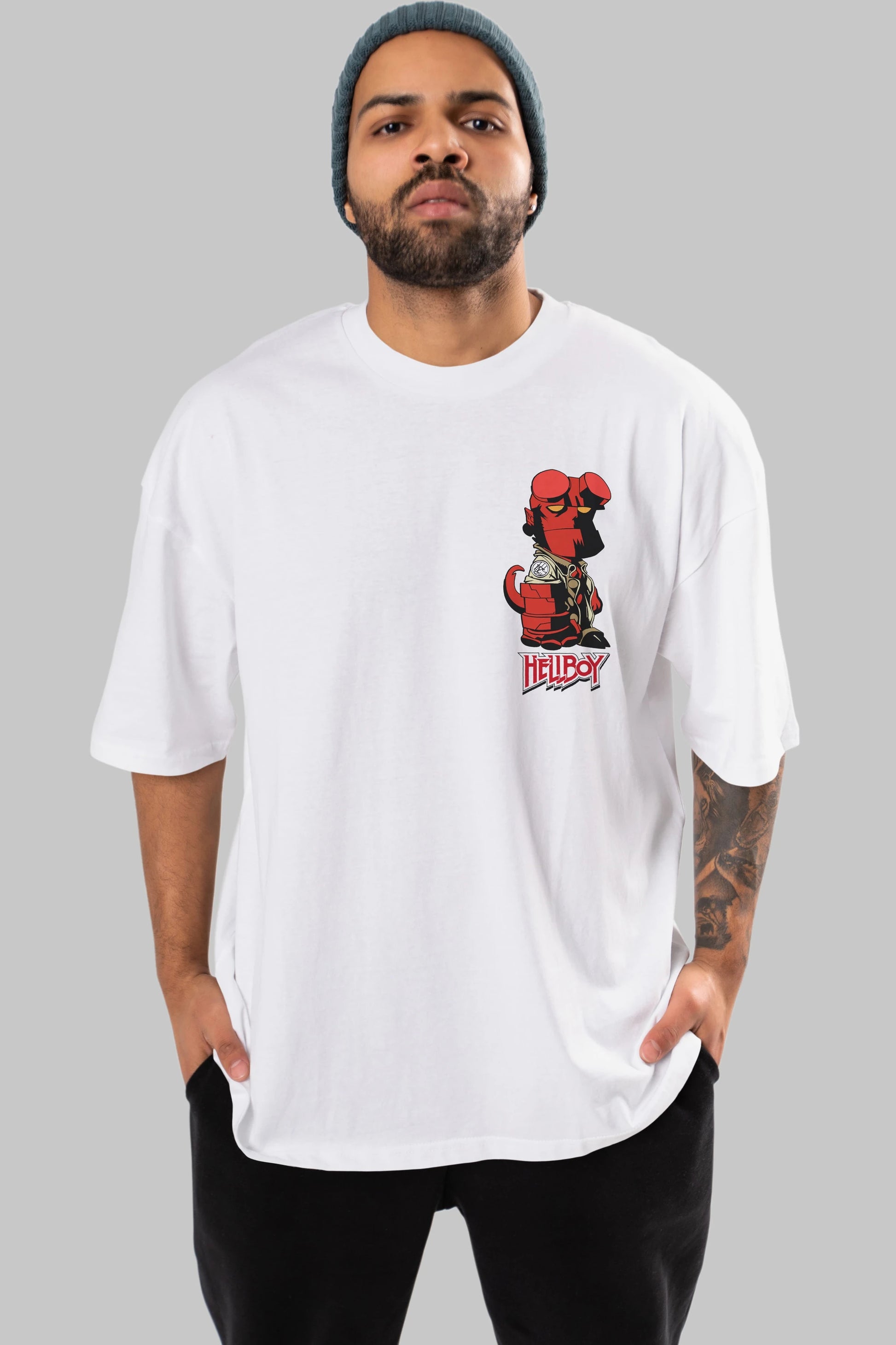 Hellboy (1) Ön Sol Baskılı Oversize t-shirt Erkek Kadın Unisex %100 Pamuk Bisiklet Yaka tişort
