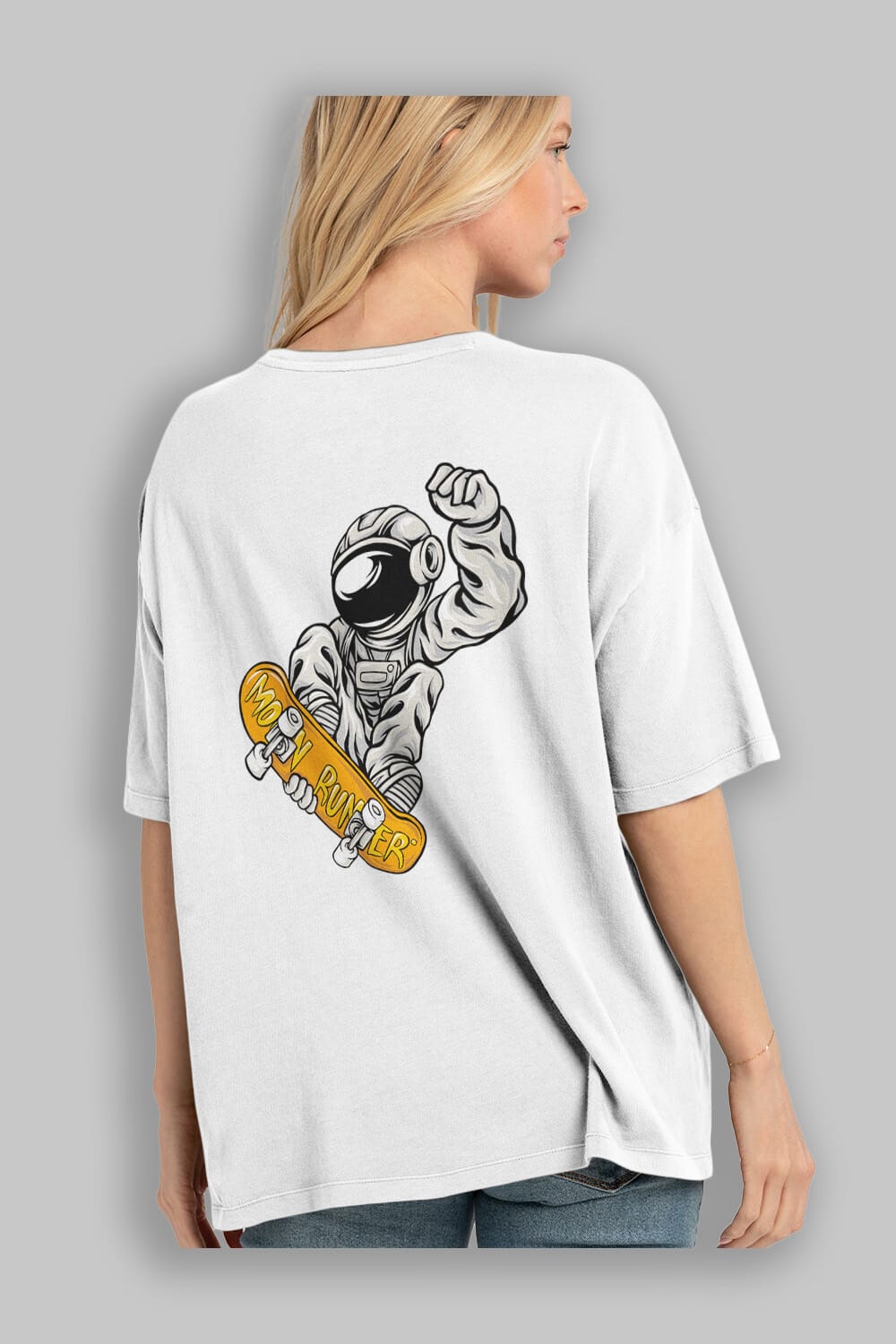 Moon Runner Sticker Arka Baskılı Oversize t-shirt Erkek Kadın Unisex