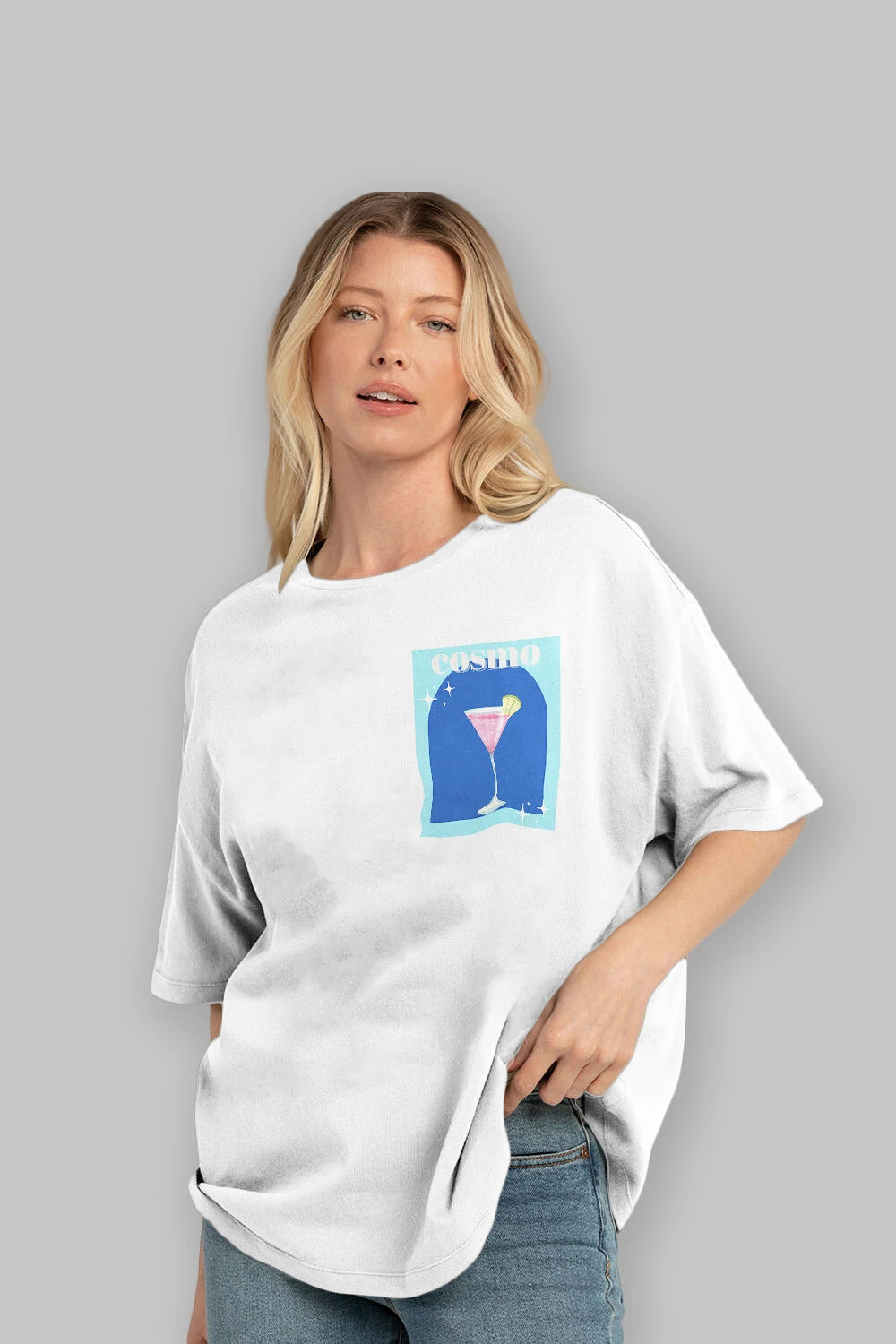 Cosmopolitan 2 Ön Sol Baskılı Oversize t-shirt Erkek Kadın Unisex %100 Pamuk Bisiklet Yaka tişort