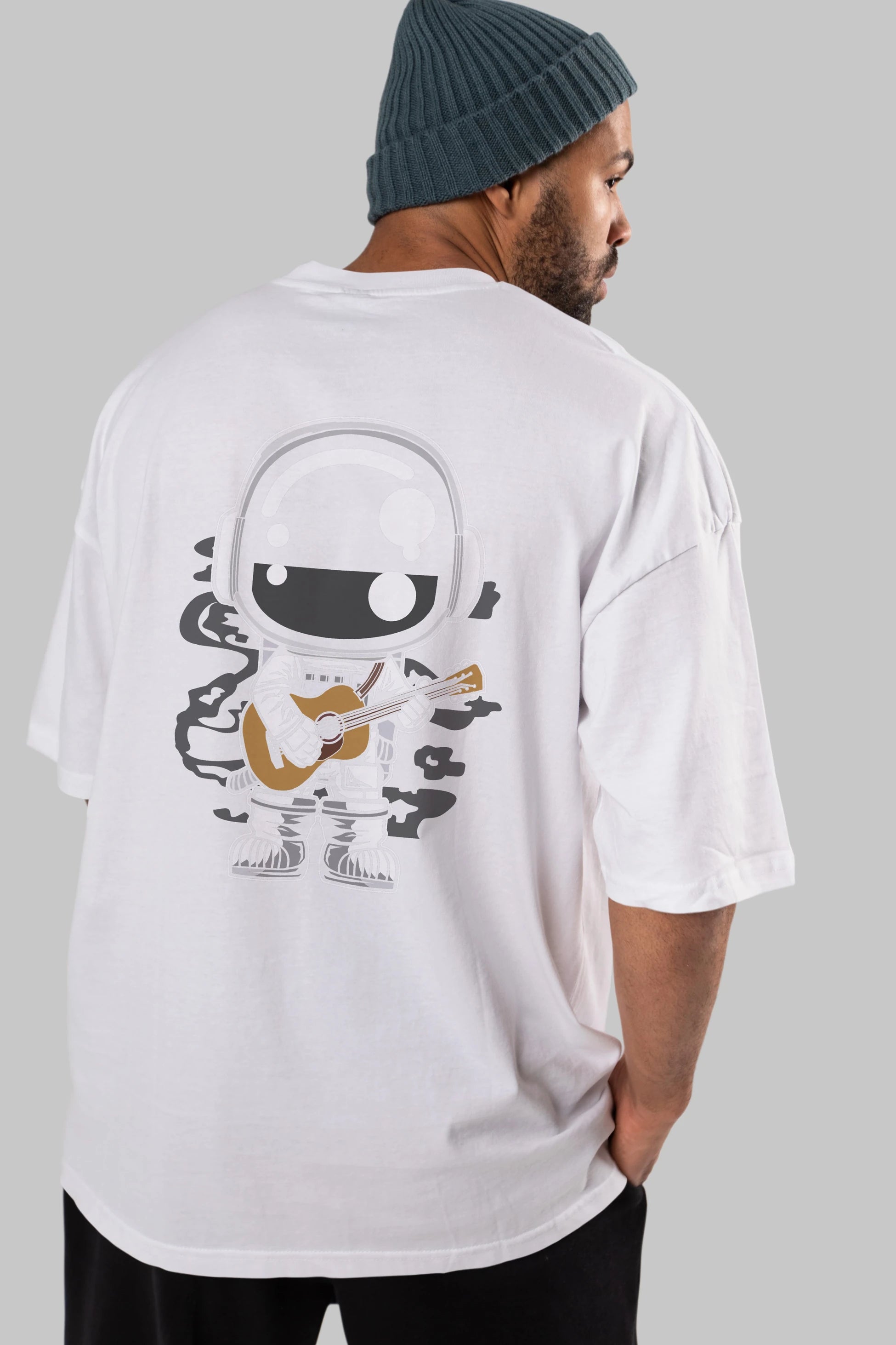 Astronaut Acoustic Guitar Arka Baskılı Oversize t-shirt Erkek Kadın Unisex