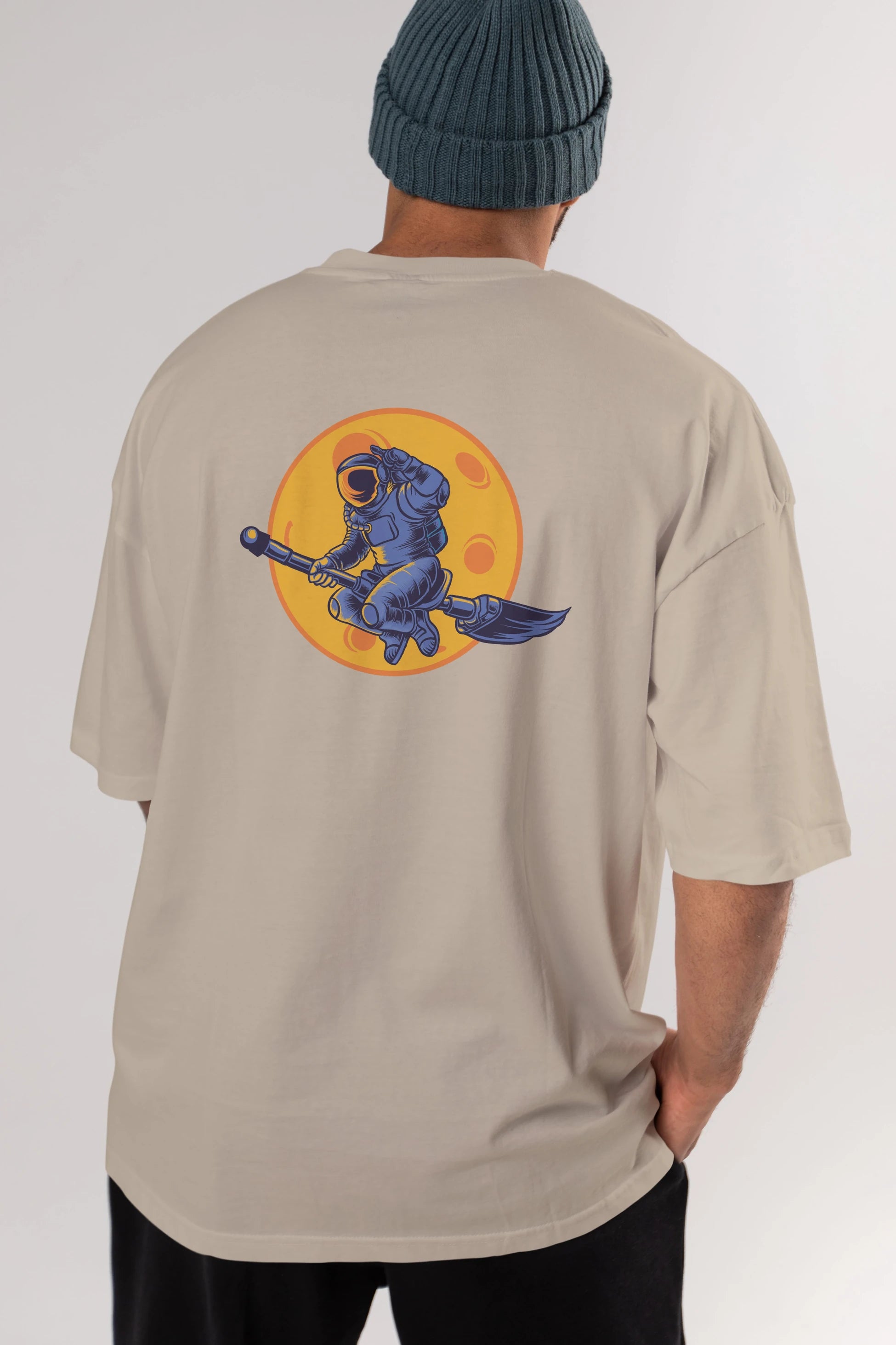 Space Witch Arka Baskılı Oversize t-shirt Erkek Kadın Unisex