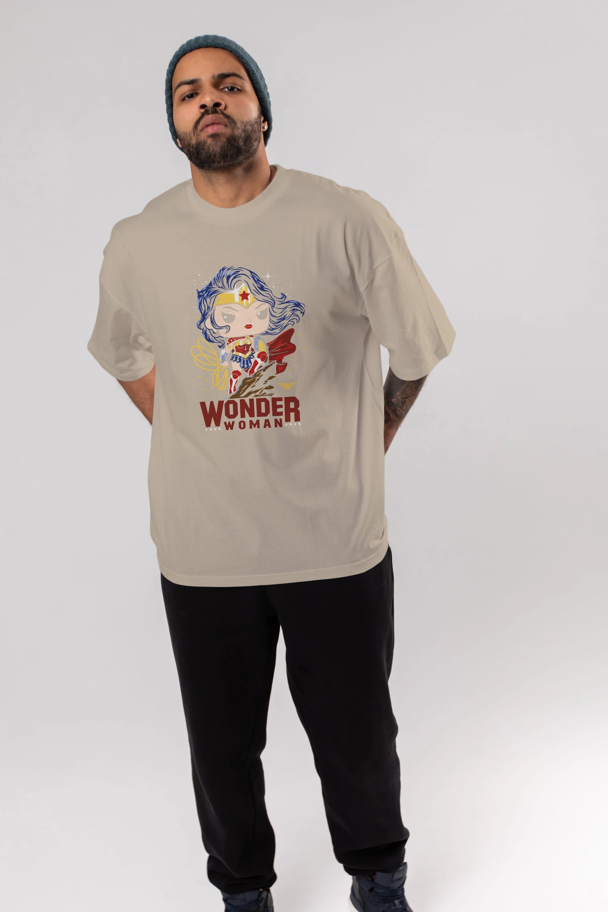 Wonder Woman (2) Ön Baskılı Oversize t-shirt Erkek Kadın Unisex %100 Pamuk Bisiklet Yaka tişort