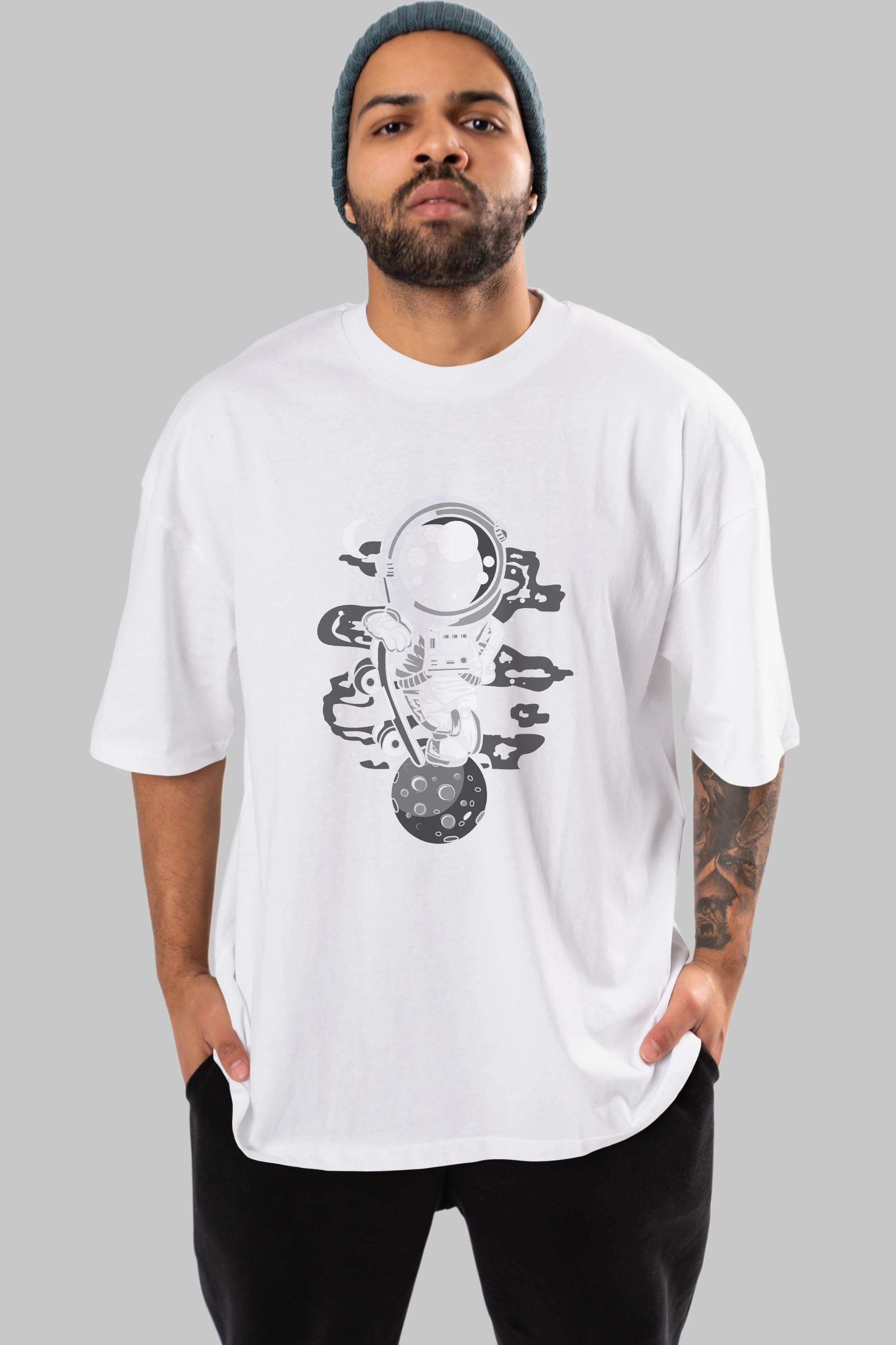Astronaut Skater Boy Ön Baskılı Oversize t-shirt Erkek Kadın Unisex