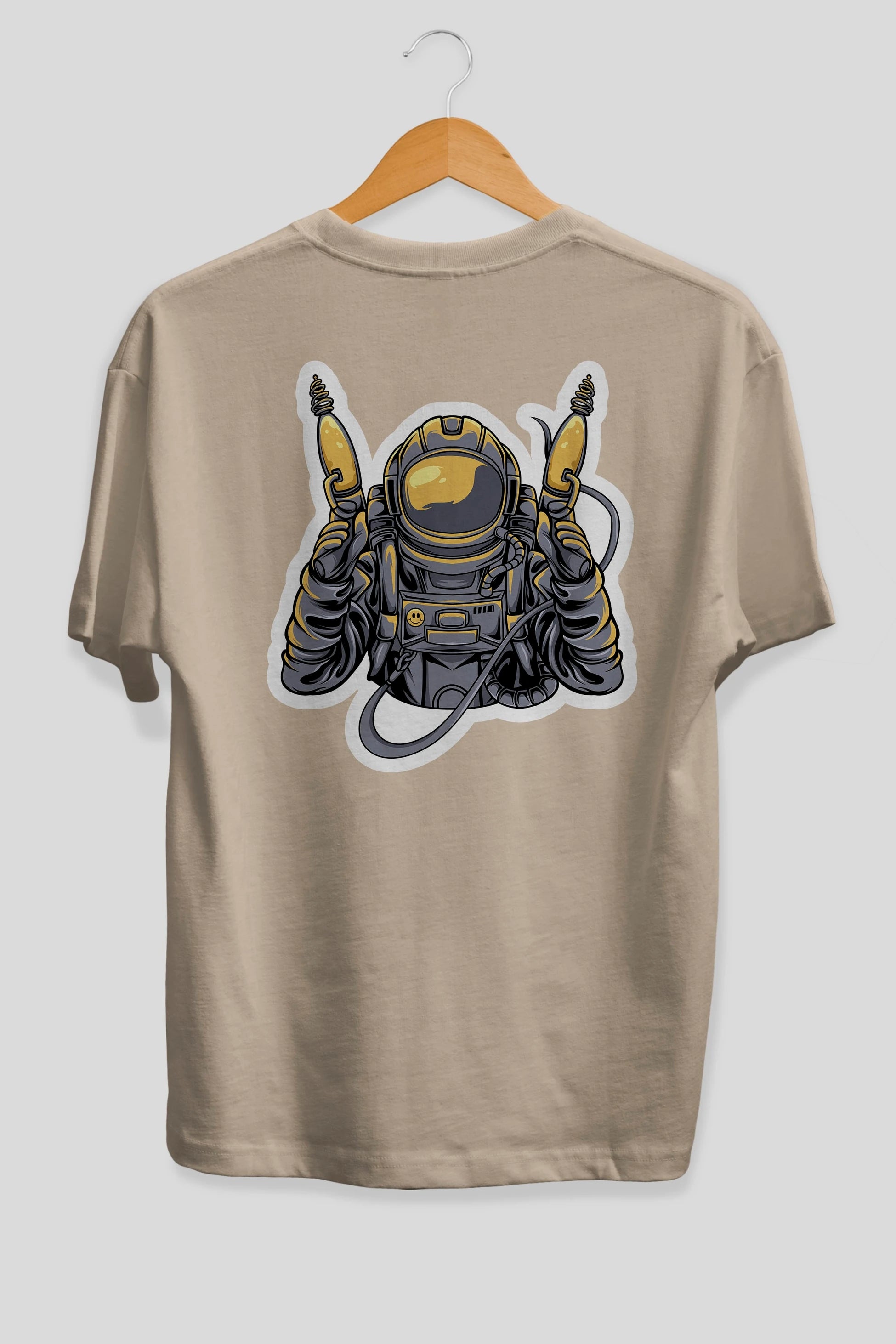 Alien Hunter Sticker Arka Baskılı Oversize t-shirt Erkek Kadın Unisex
