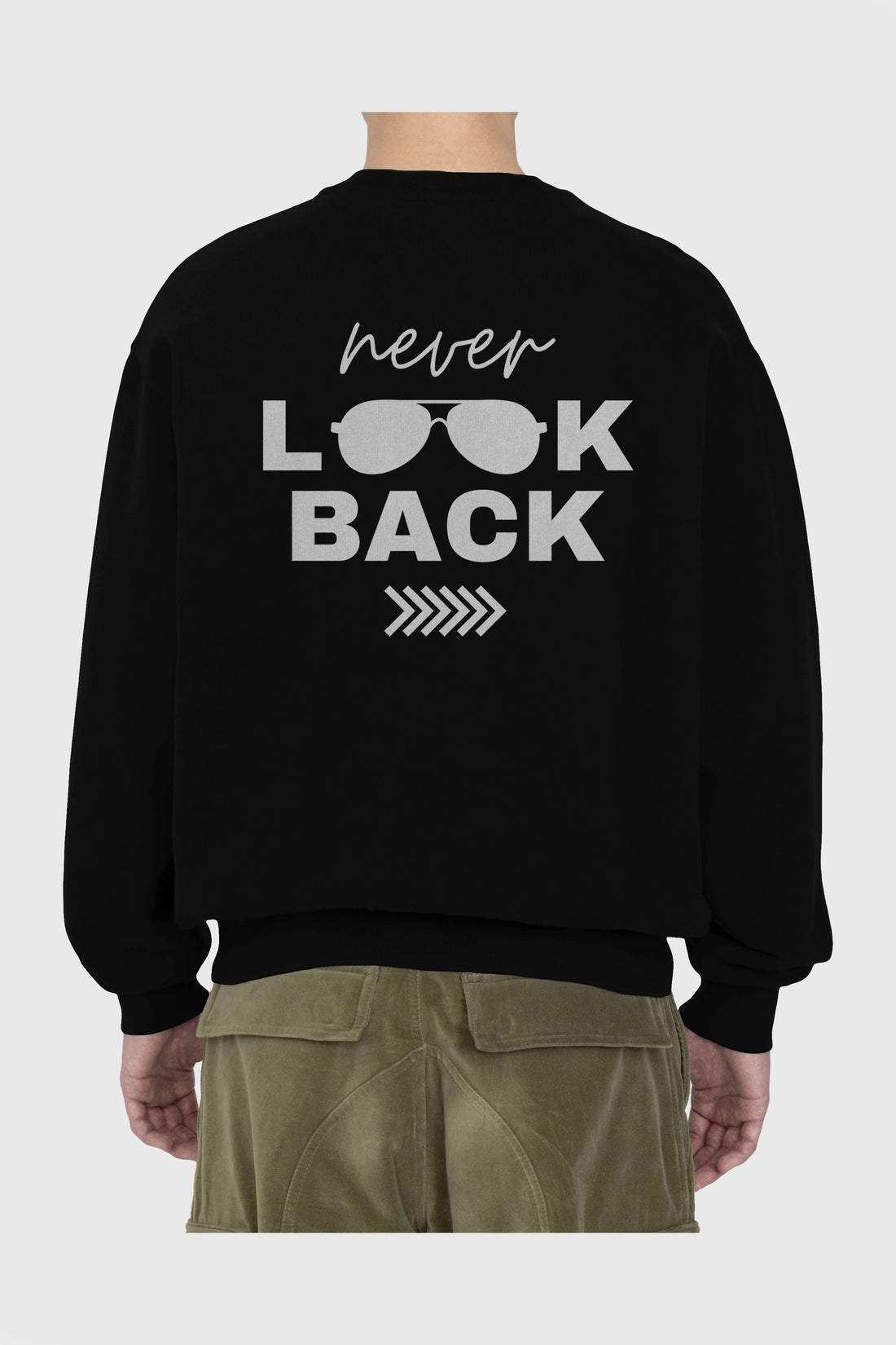 Never Look Back Yazılı Arka Baskılı Oversize Sweatshirt Erkek Kadın Unisex