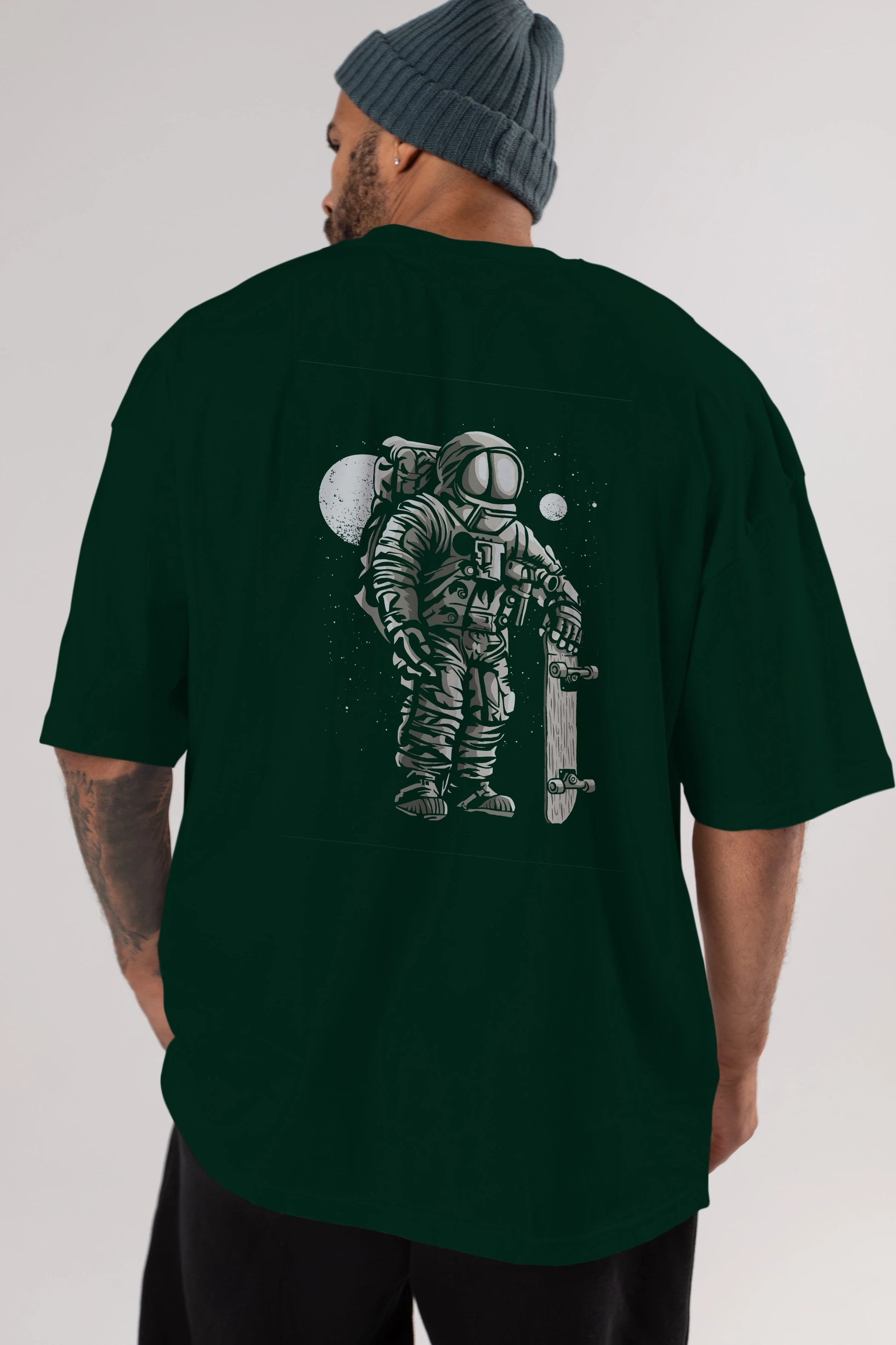Astronaut Skater Arka Baskılı Oversize t-shirt Erkek Kadın Unisex %100 Pamuk