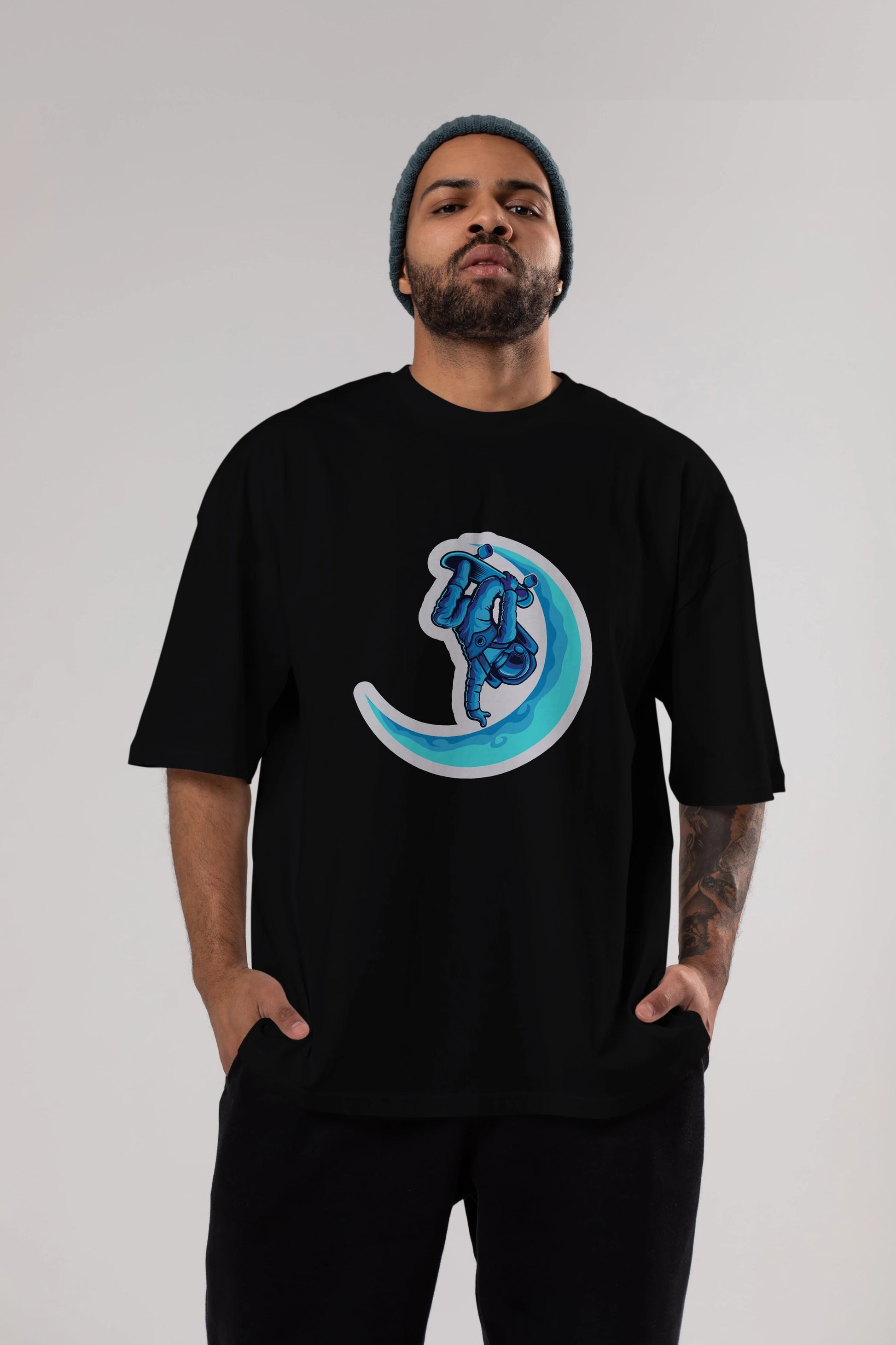 Skating on the moon sticker Ön Baskılı Oversize t-shirt Erkek Kadın Unisex