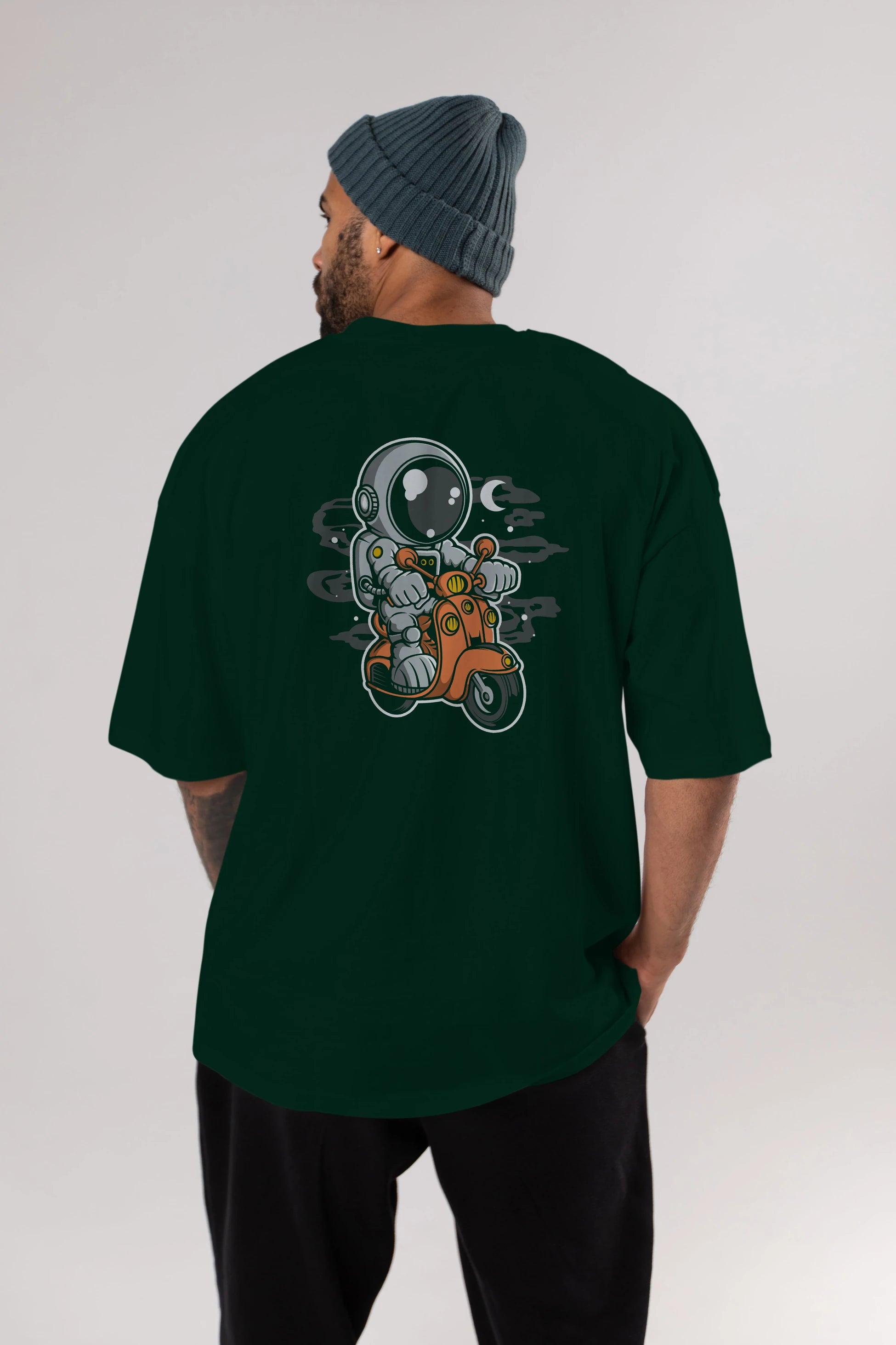 Astronaut Scooter Arka Baskılı Oversize t-shirt Erkek Kadın Unisex