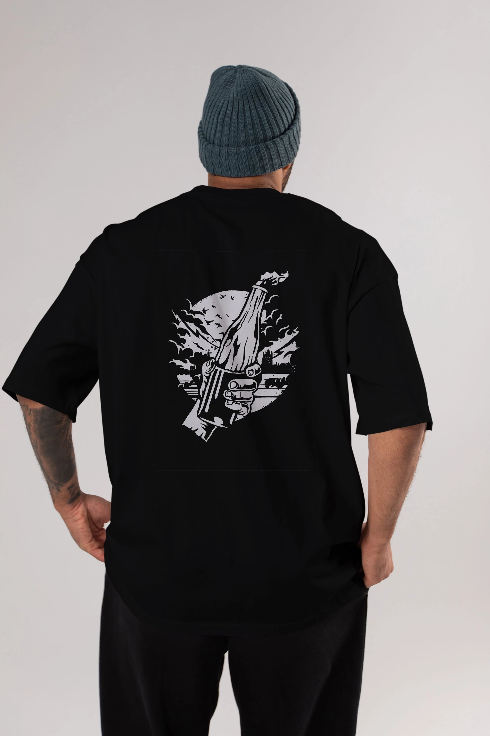 Molotov Cocktail Arka Baskılı Oversize t-shirt Erkek Kadın Unisex %100 Pamuk