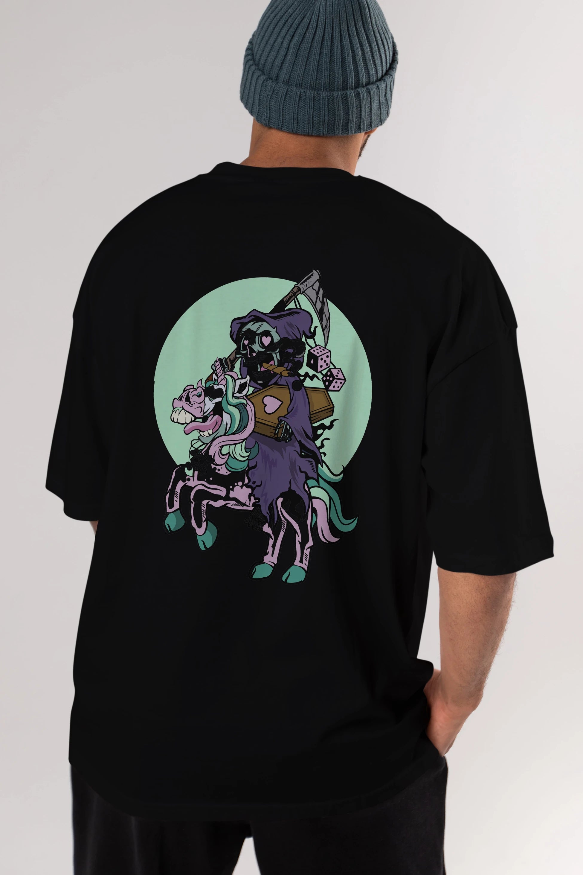 Grim Reaper Riding Unicorn Arka Baskılı Oversize t-shirt Erkek Kadın Unisex %100 Pamuk tişort