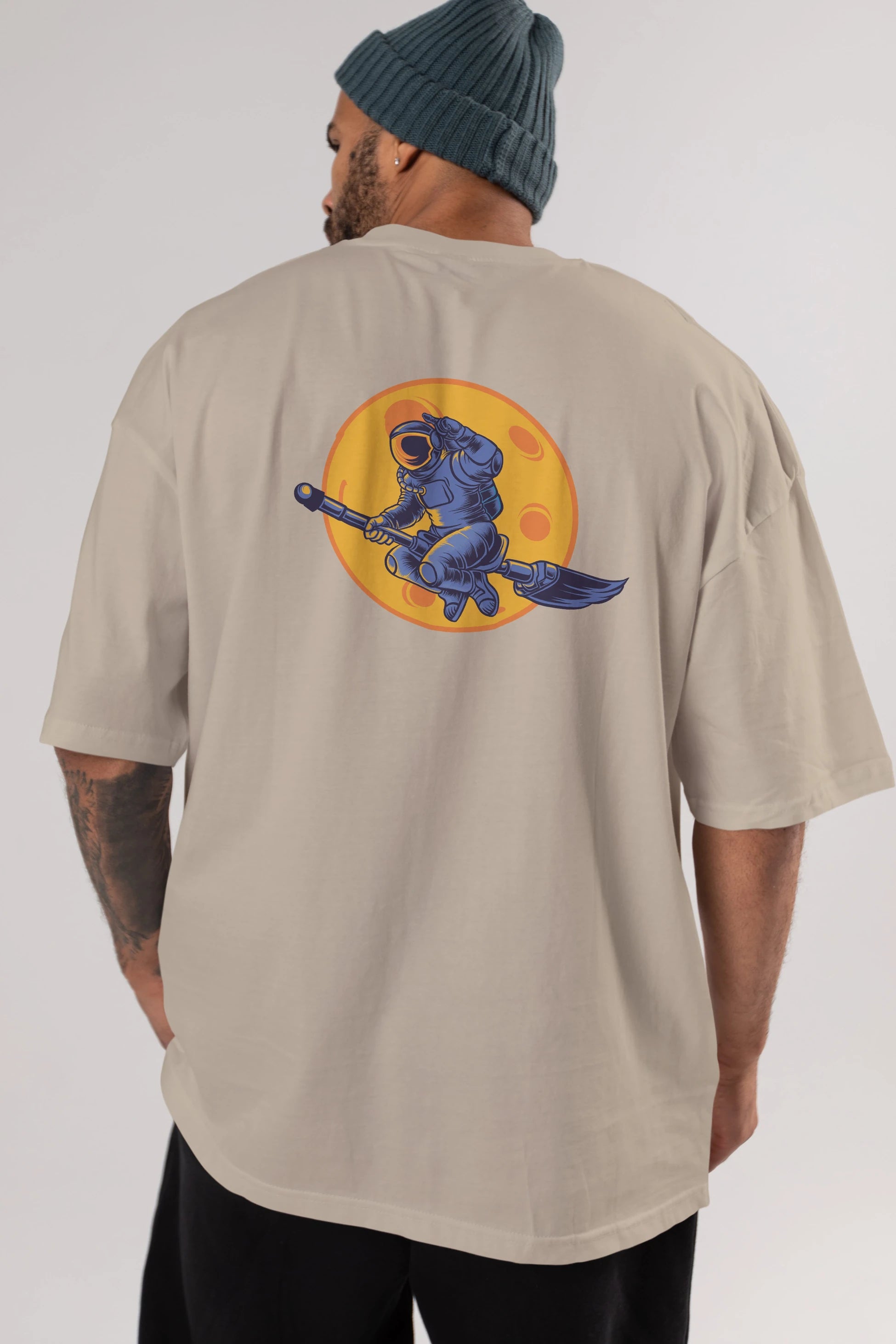 Space Witch Arka Baskılı Oversize t-shirt Erkek Kadın Unisex