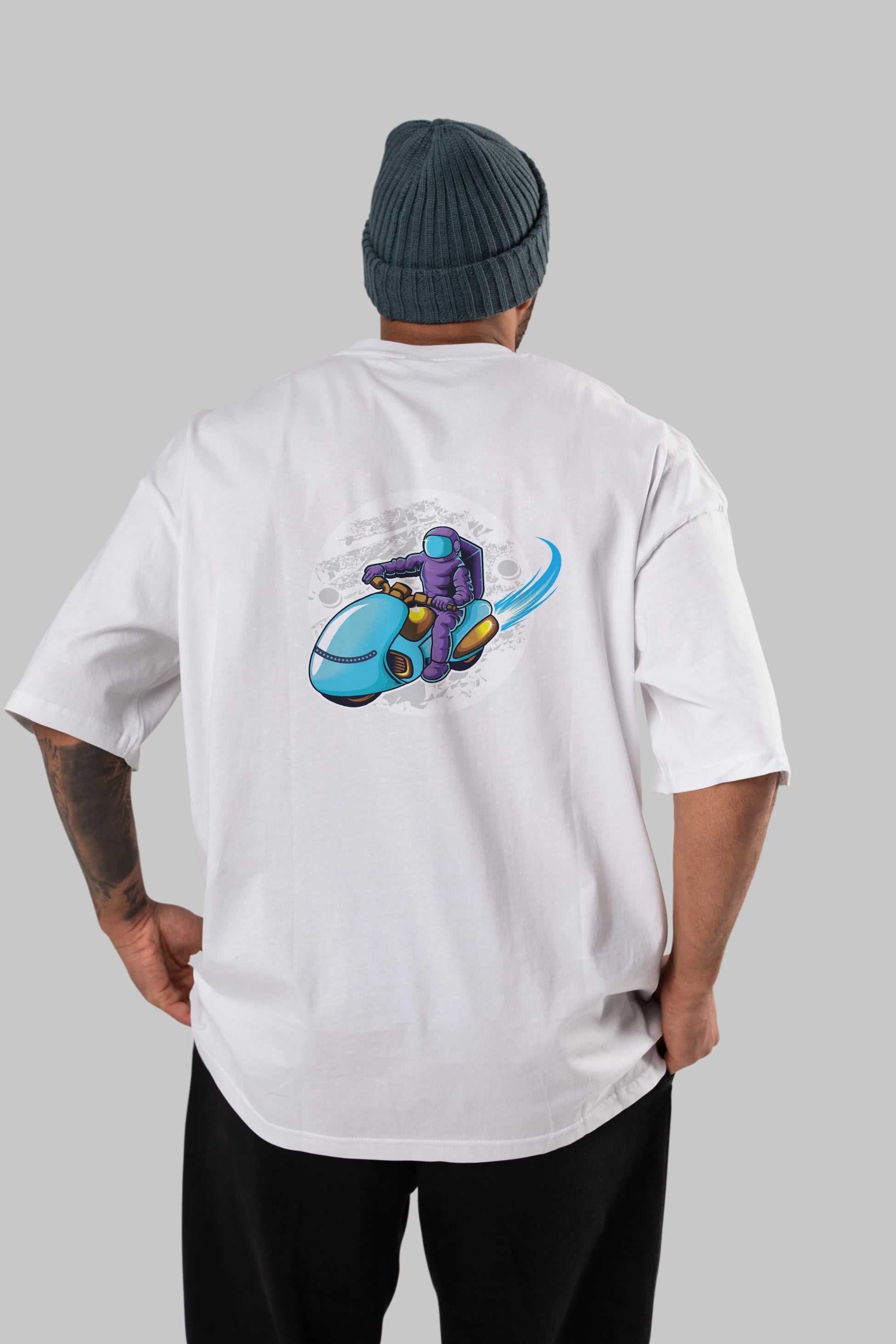 Astrorider in Space Arka Baskılı Oversize t-shirt Erkek Kadın Unisex