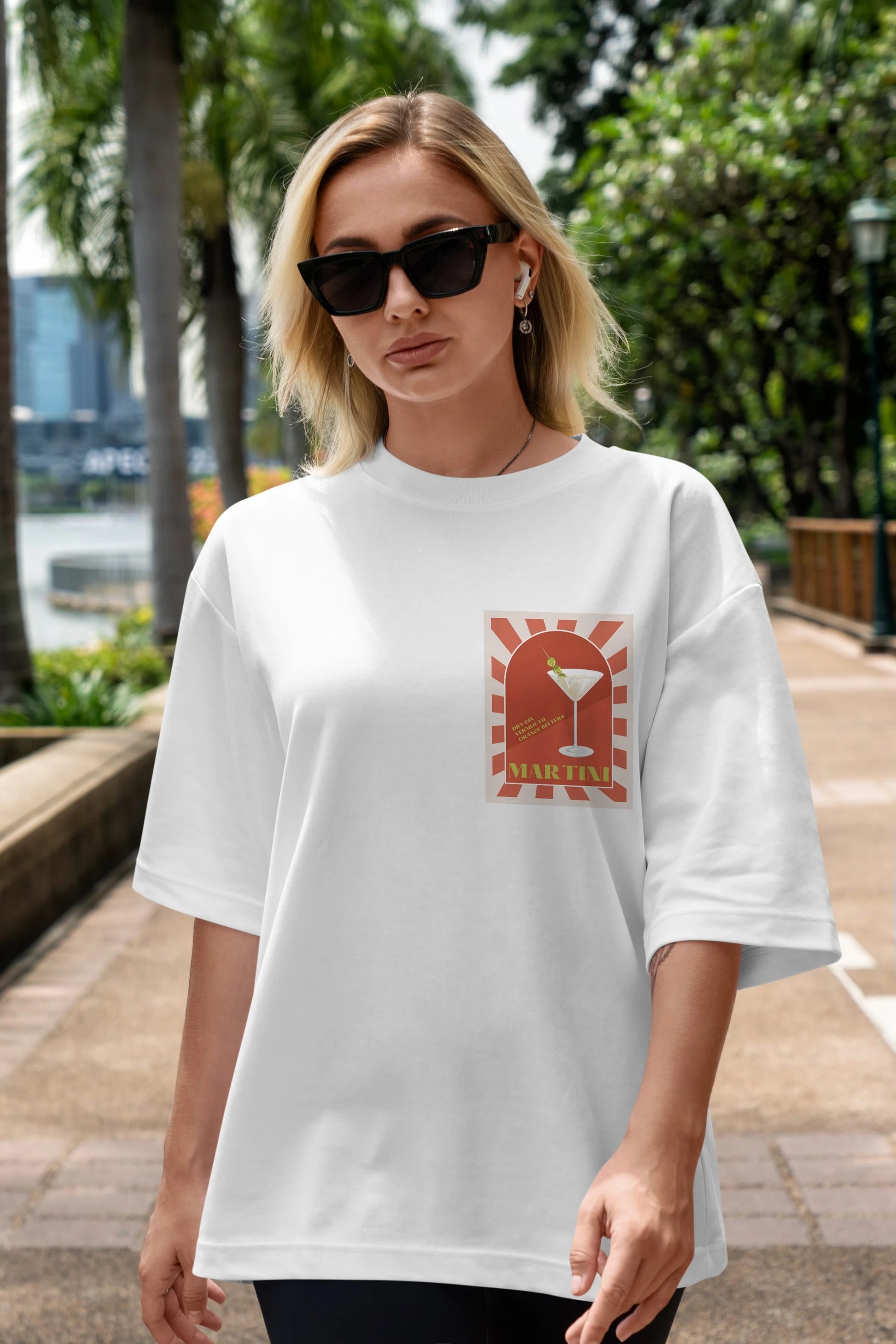 Martini 2 Ön Sol Baskılı Oversize t-shirt Erkek Kadın Unisex %100 Pamuk Bisiklet Yaka tişort