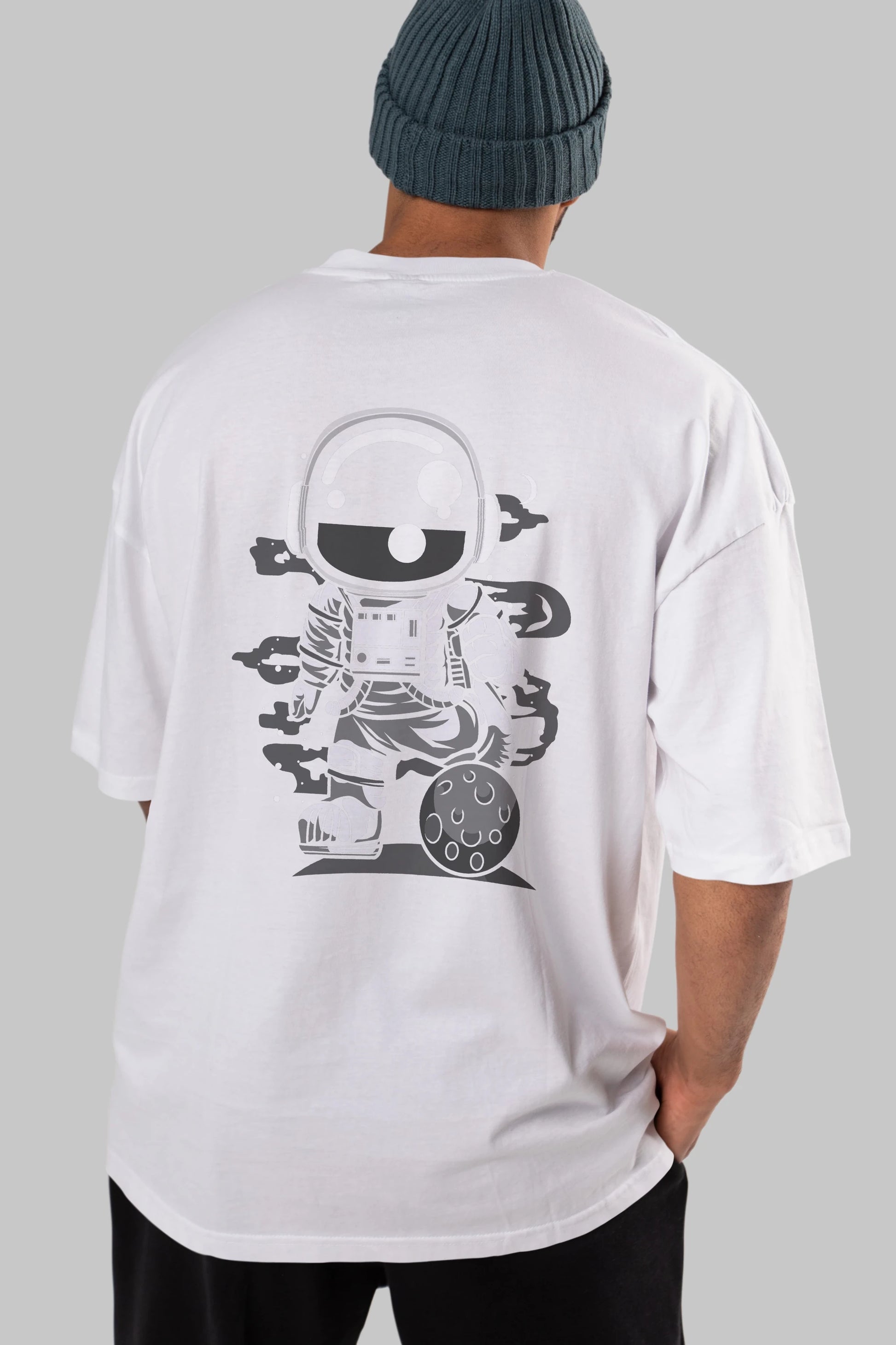 Astronaut Soccer Arka Baskılı Oversize t-shirt Erkek Kadın Unisex