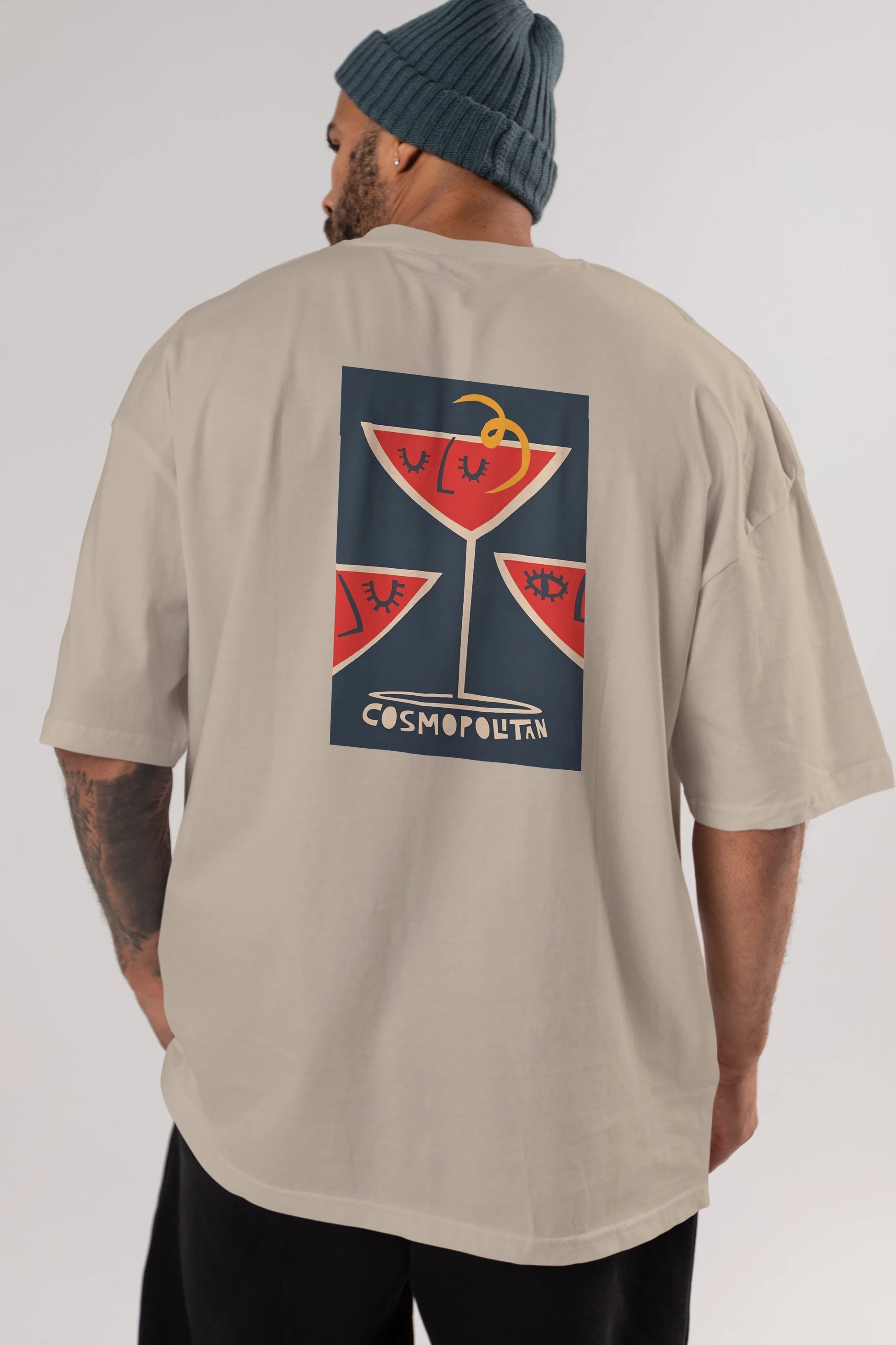 Cosmopolitan 4 Arka Baskılı Oversize t-shirt Erkek Kadın Unisex %100 Pamuk Bisiklet Yaka tişort