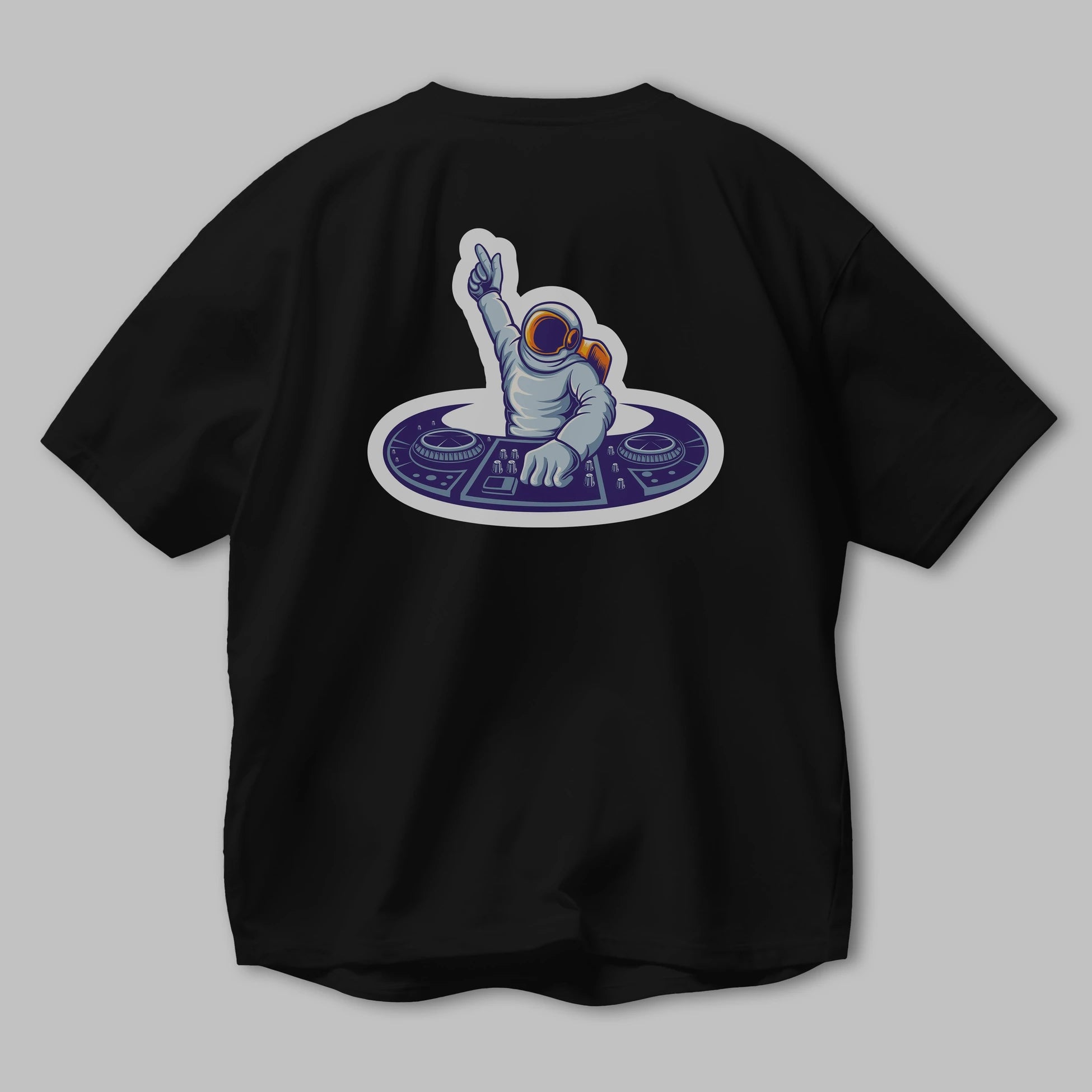 Astronaut Disk Jockey Party Sticker Arka Baskılı Oversize t-shirt Erkek Kadın Unisex