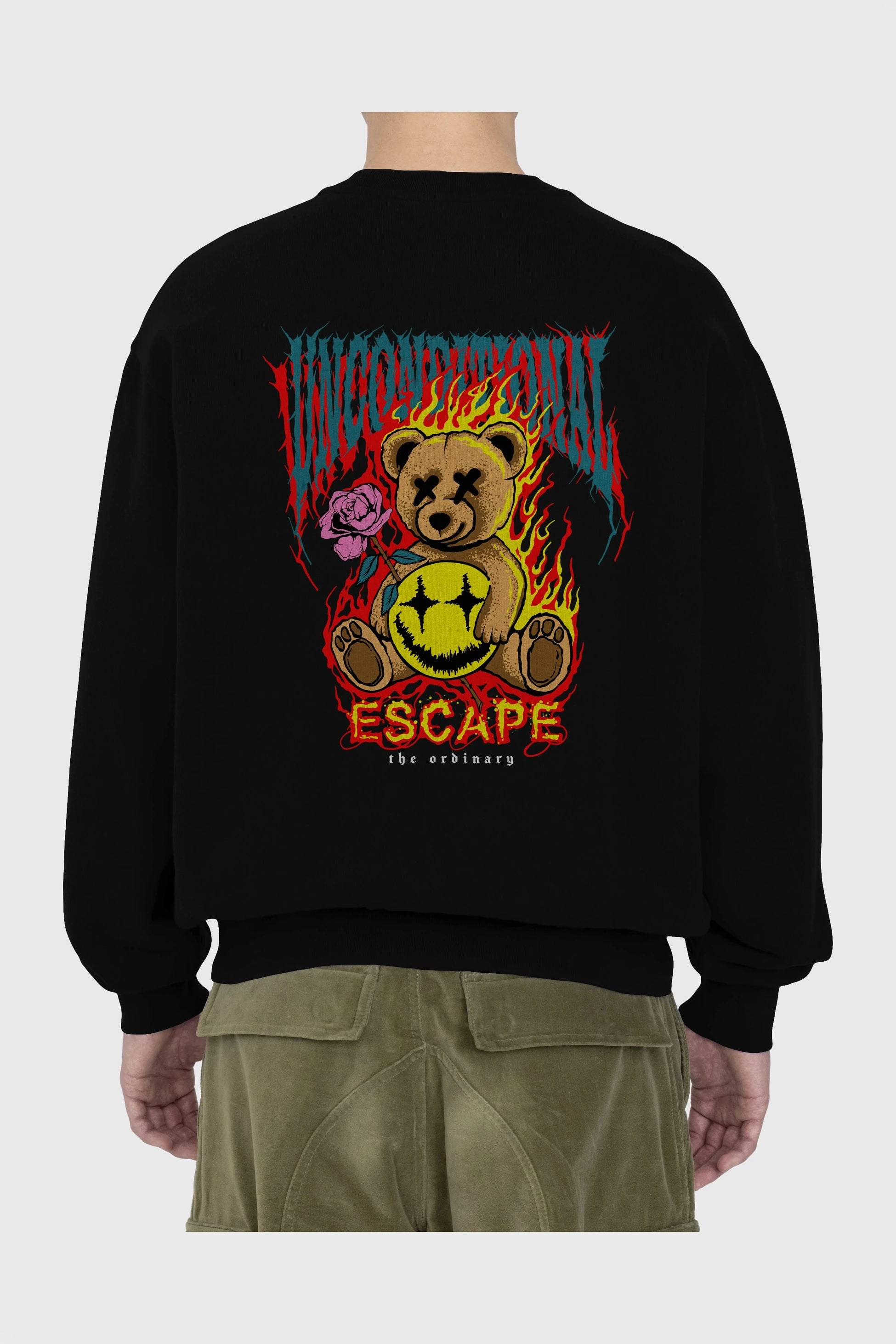 Escape Bear Arka Baskılı Oversize Sweatshirt Erkek Kadın Unisex