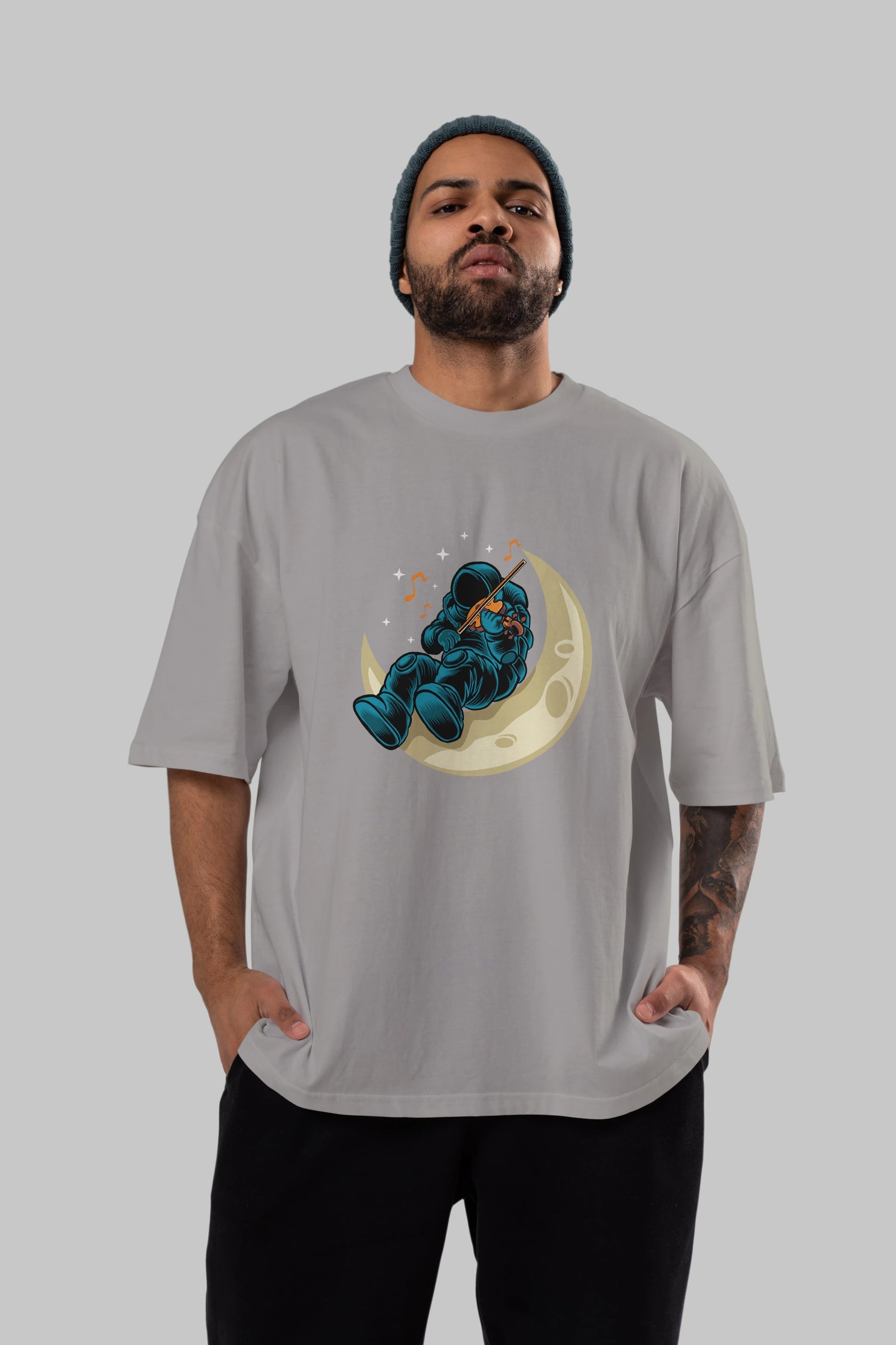 Playing Vionist in Space Ön Baskılı Oversize t-shirt Erkek Kadın Unisex