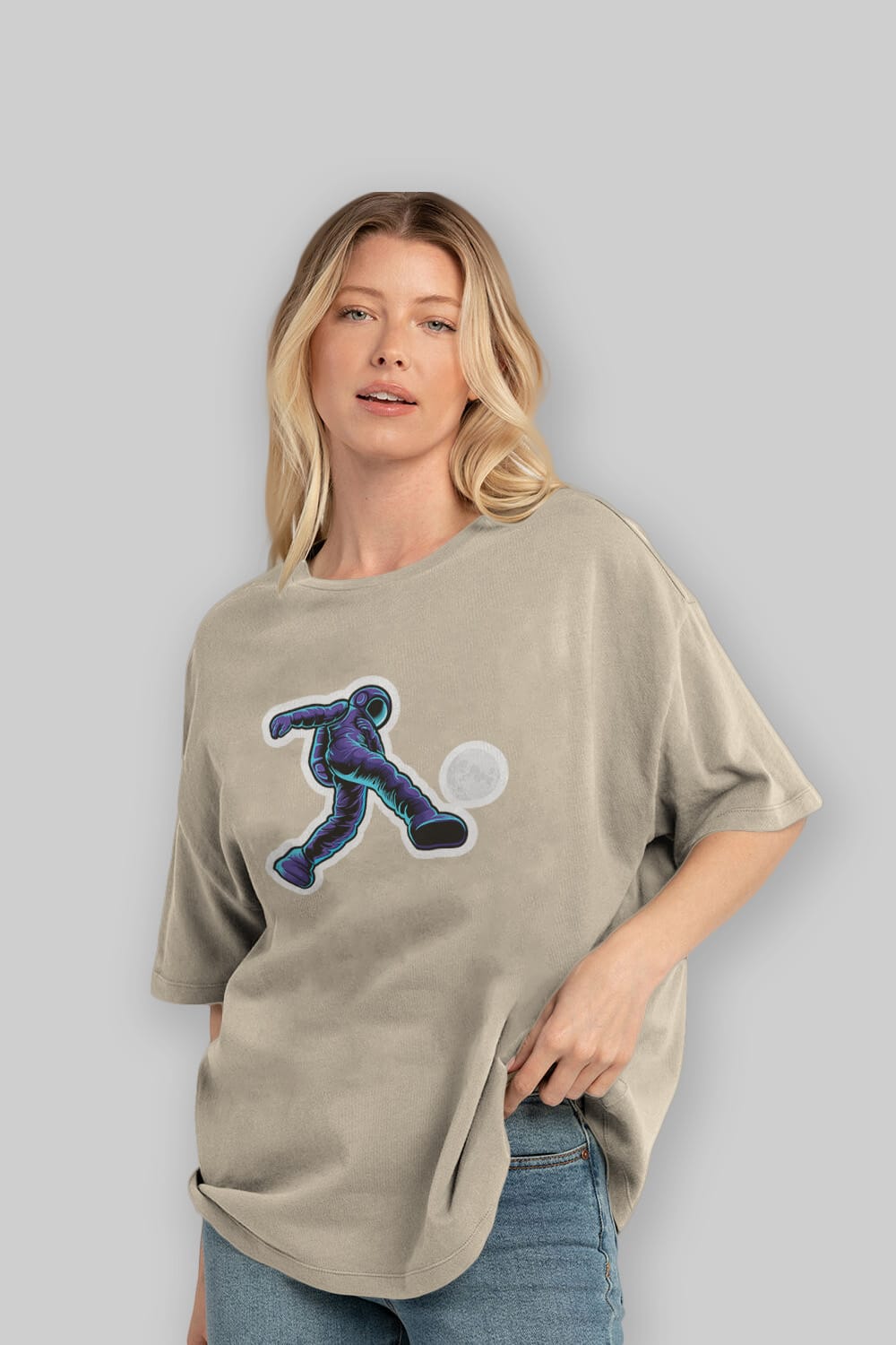 Astroball in Space Sticker Ön Baskılı Oversize t-shirt Erkek Kadın Unisex
