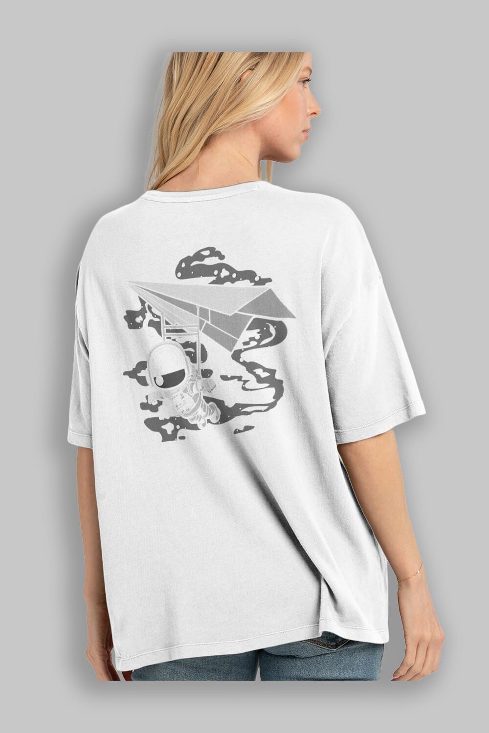 Astronaut Flying Arka Baskılı Oversize t-shirt Erkek Kadın Unisex