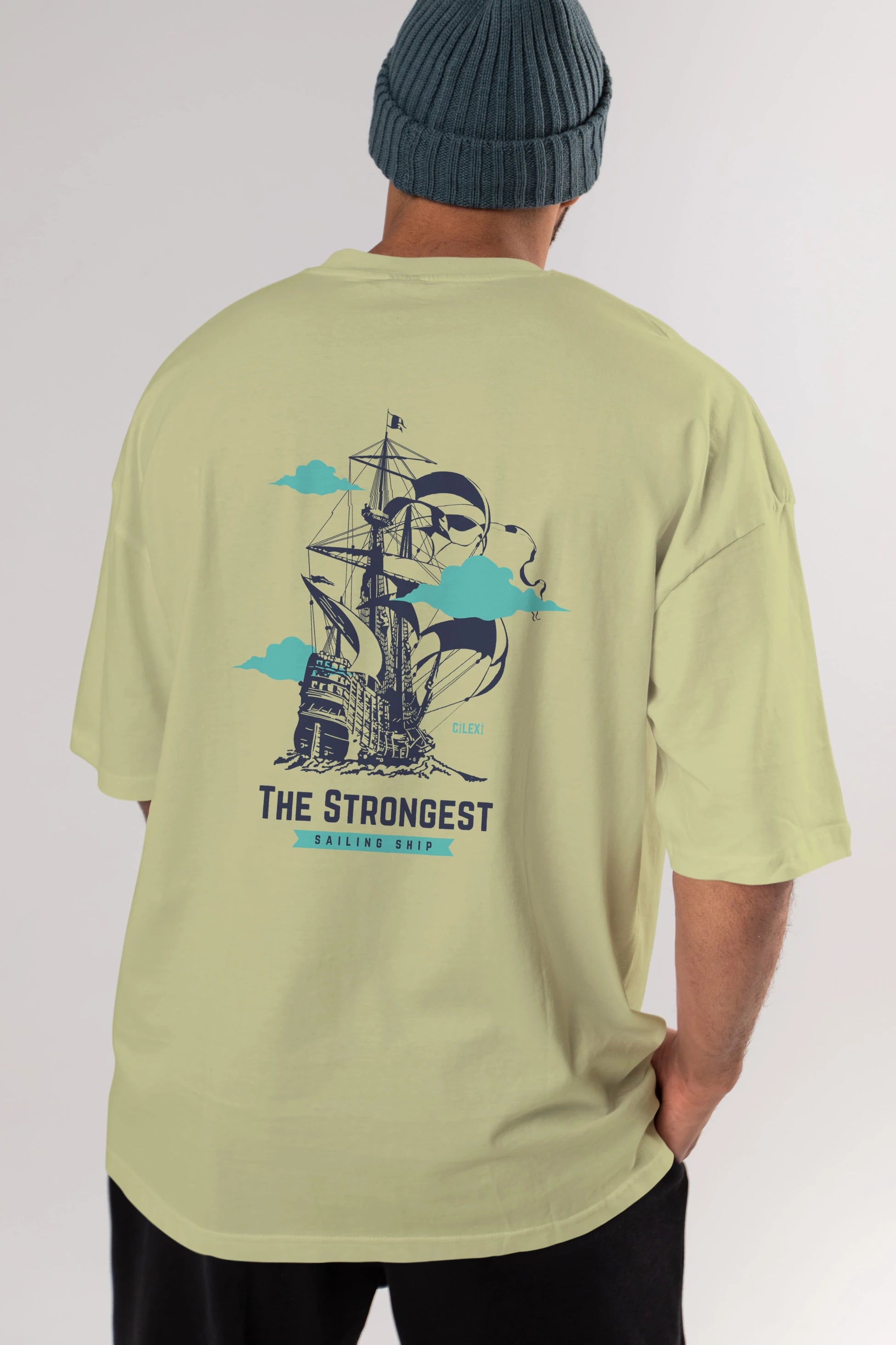 The Strongest Yazılı Arka Baskılı Oversize t-shirt Erkek Kadın Unisex