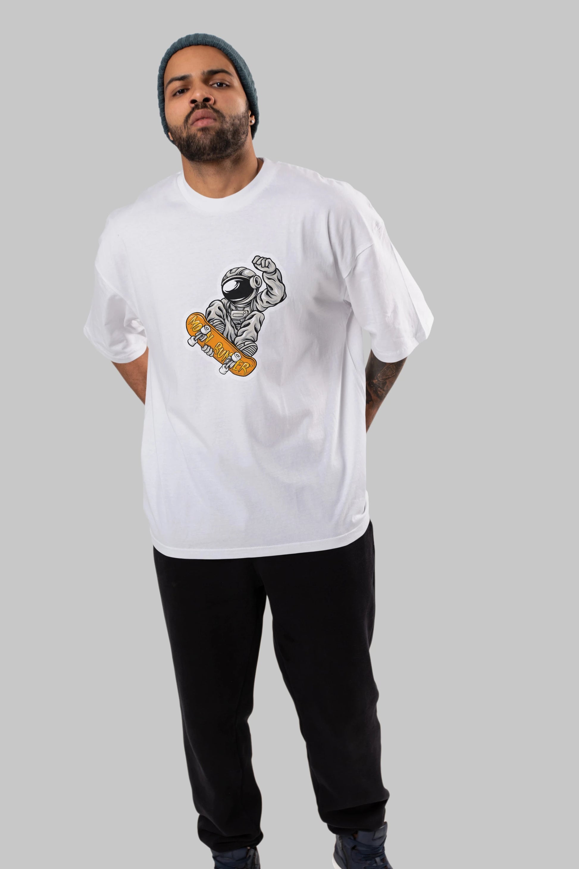 Moon Runner Sticker Ön Baskılı Oversize t-shirt Erkek Kadın Unisex