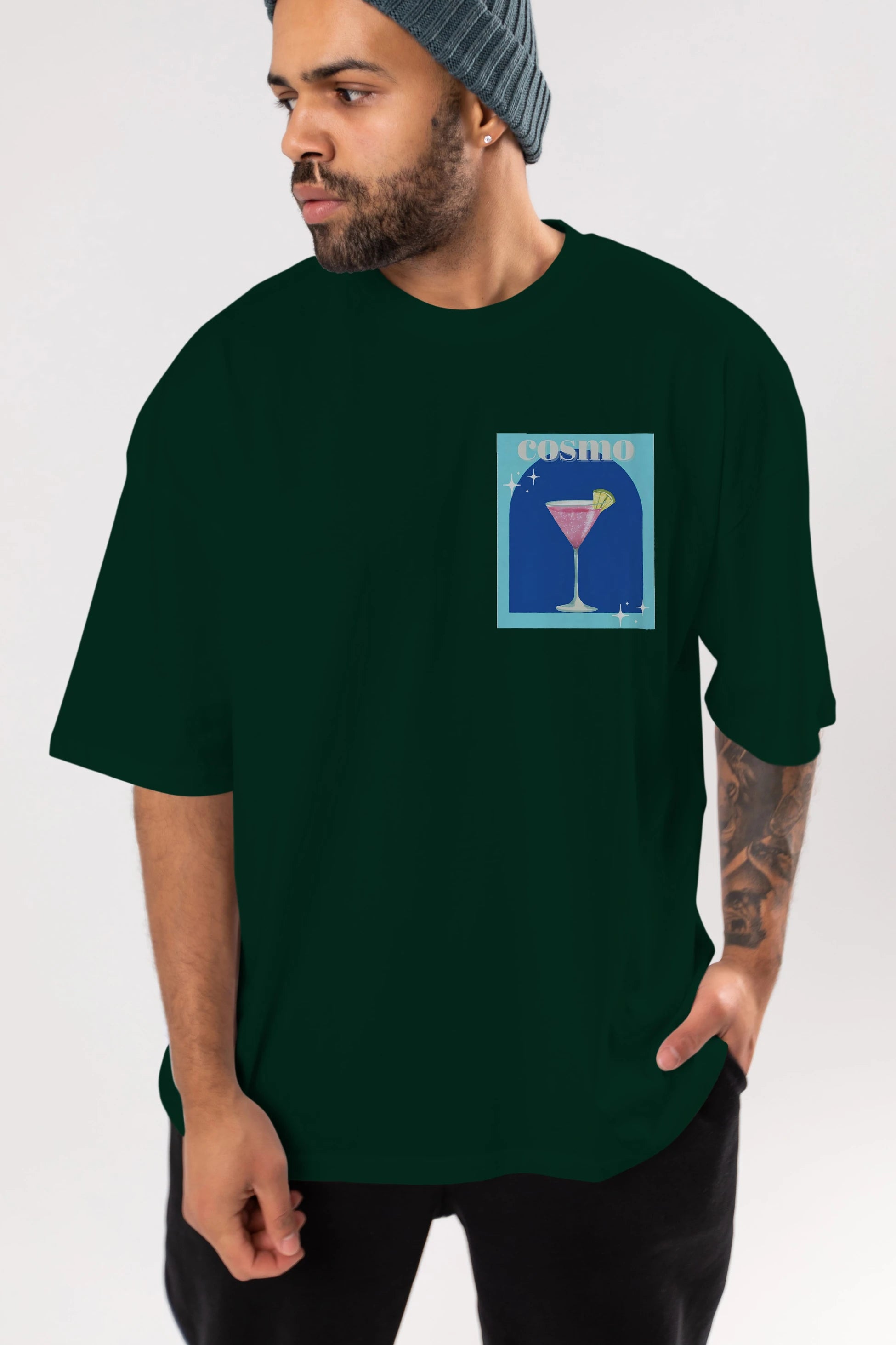 Cosmopolitan 2 Ön Sol Baskılı Oversize t-shirt Erkek Kadın Unisex %100 Pamuk Bisiklet Yaka tişort