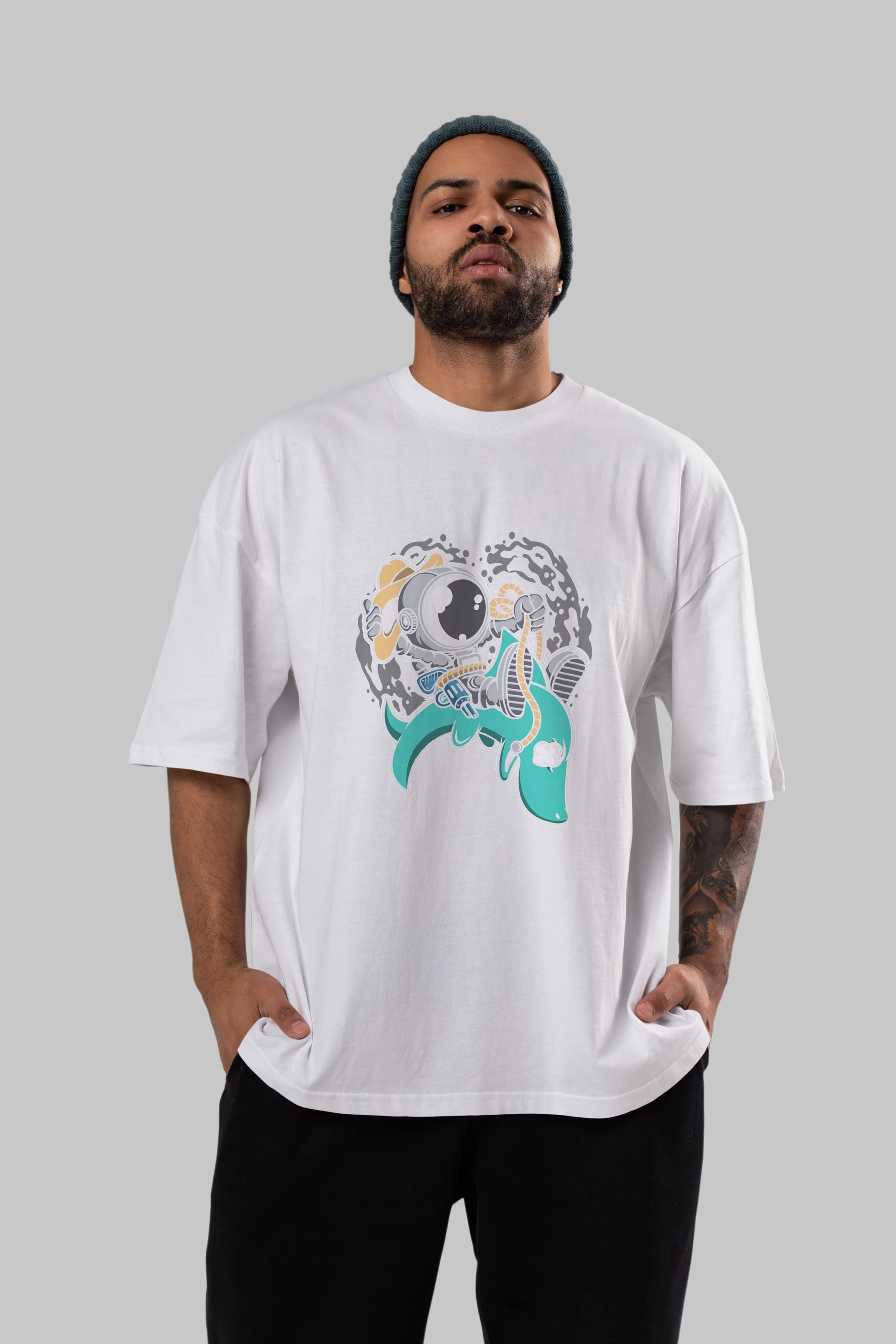 Astronaut Riding Shark Ön Baskılı Oversize t-shirt Erkek Kadın Unisex