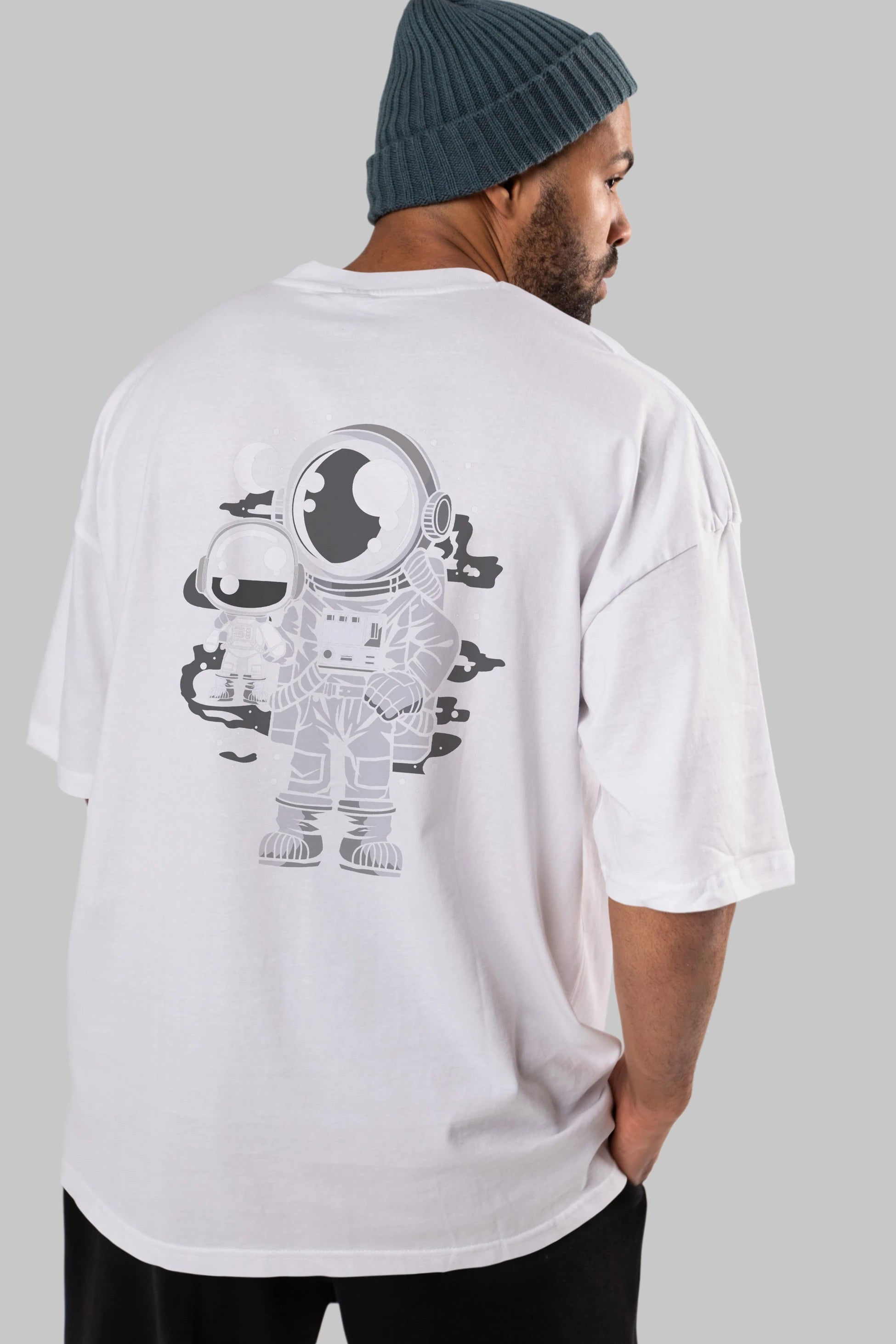 Astronaut And His Doll Arka Baskılı Oversize t-shirt Erkek Kadın Unisex