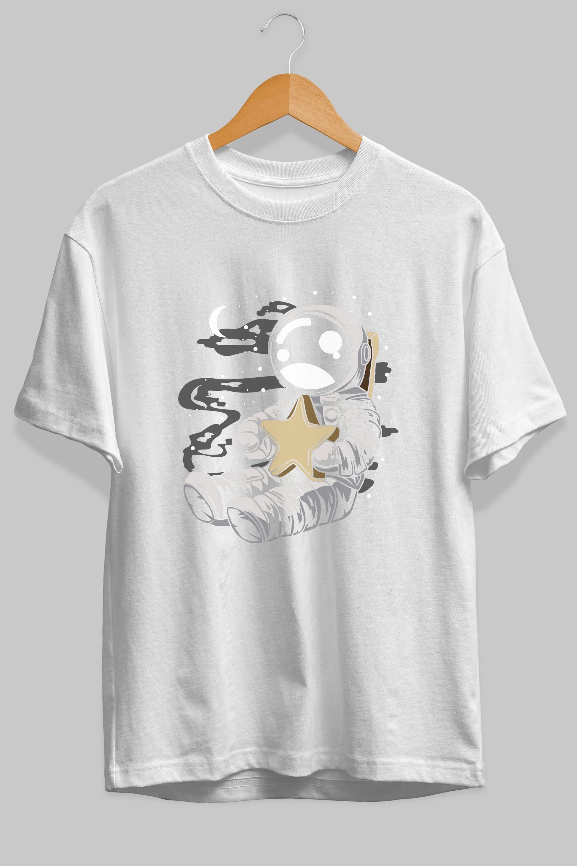 Astronaut Holding The Star Ön Baskılı Oversize t-shirt Erkek Kadın Unisex