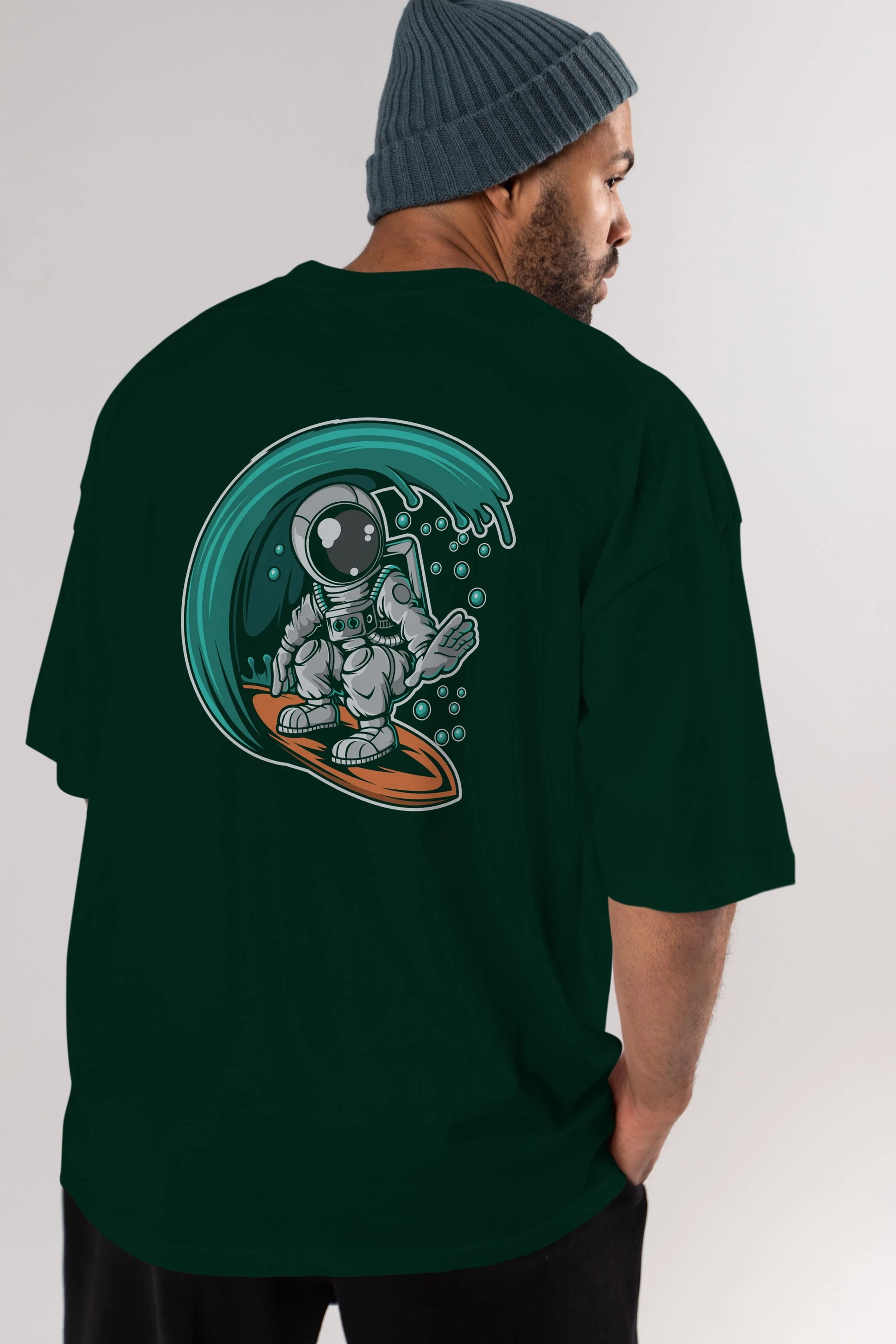 Astronaut Surfing Arka Baskılı Oversize t-shirt Erkek Kadın Unisex