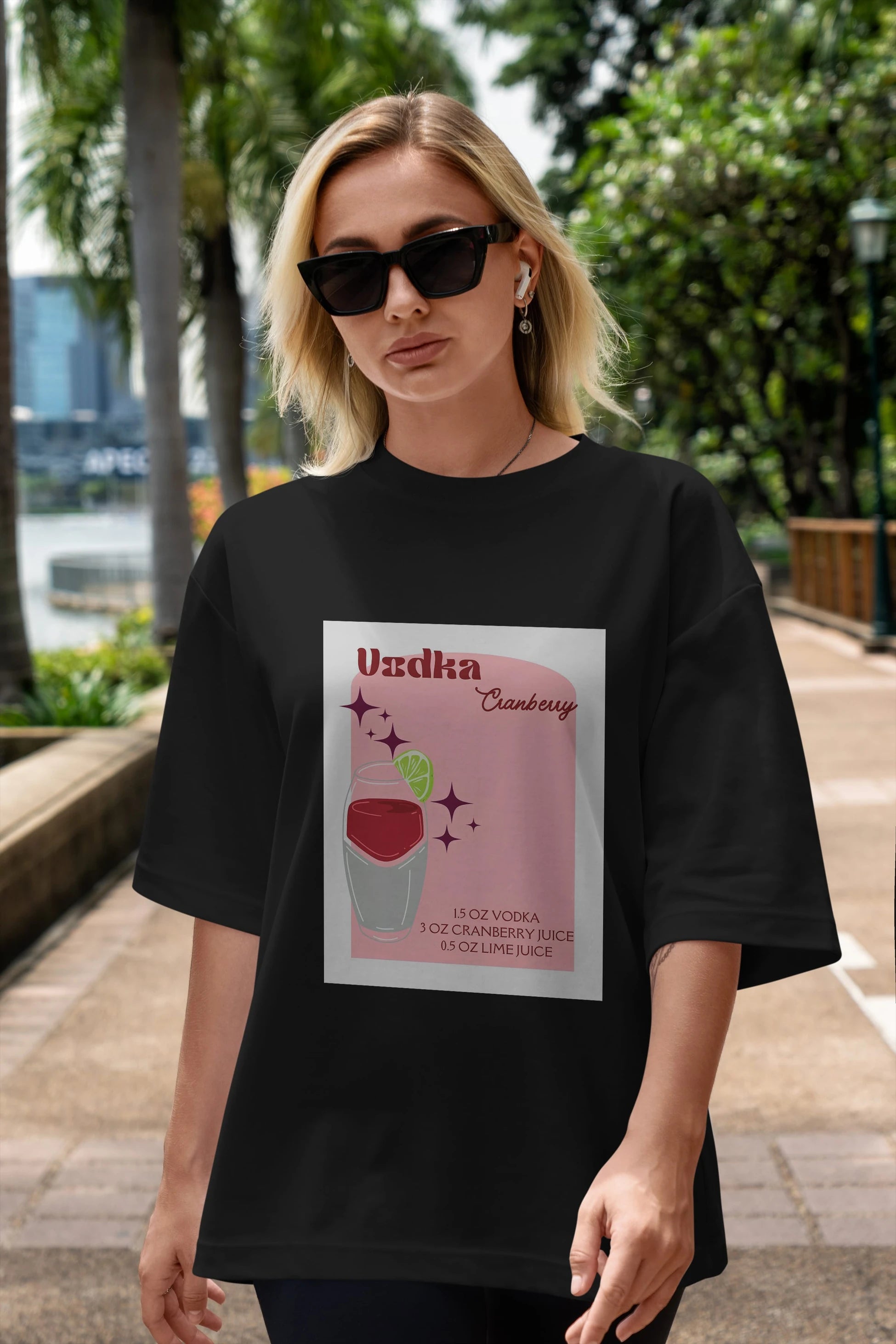 Vodka Cranberry 2 Ön Baskılı Oversize t-shirt Erkek Kadın Unisex %100 Pamuk Bisiklet Yaka tişort