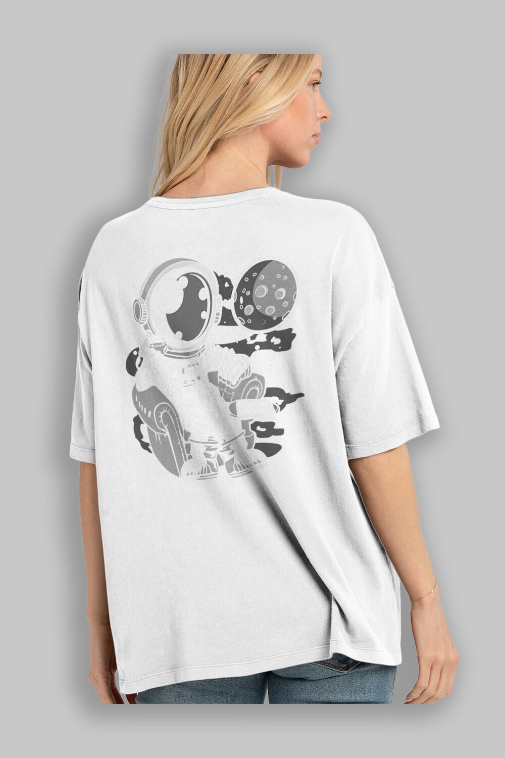 Astronaut Drinking And Relax Arka Baskılı Oversize t-shirt Erkek Kadın Unisex