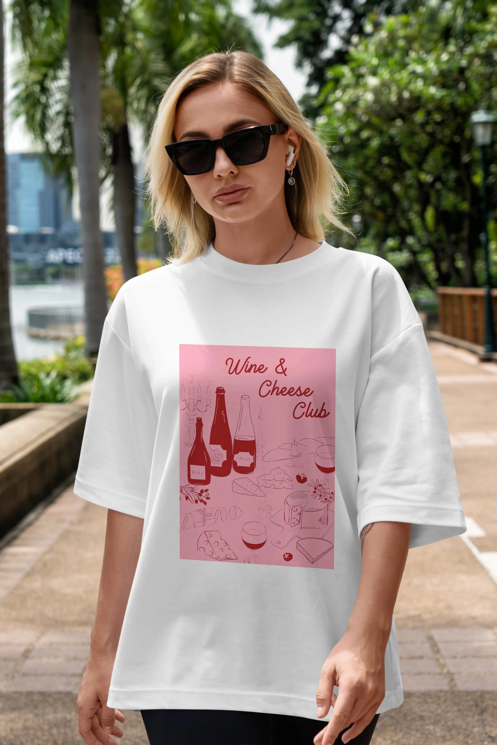 Wine Cheese Club Ön Baskılı Oversize t-shirt Erkek Kadın Unisex %100 Pamuk Bisiklet Yaka tişort