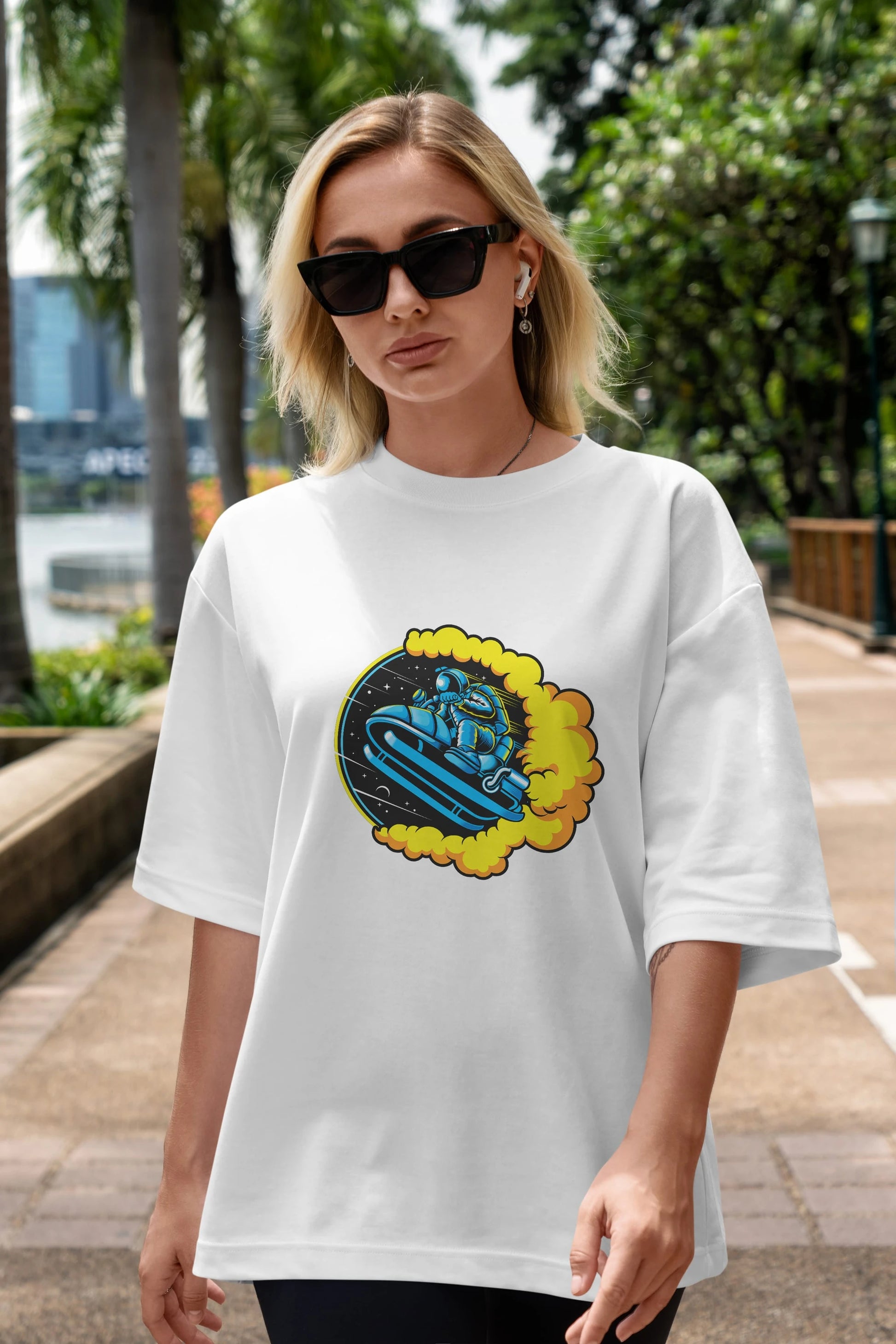 Astrojump with Snowmobile Ön Baskılı Oversize t-shirt Erkek Kadın Unisex