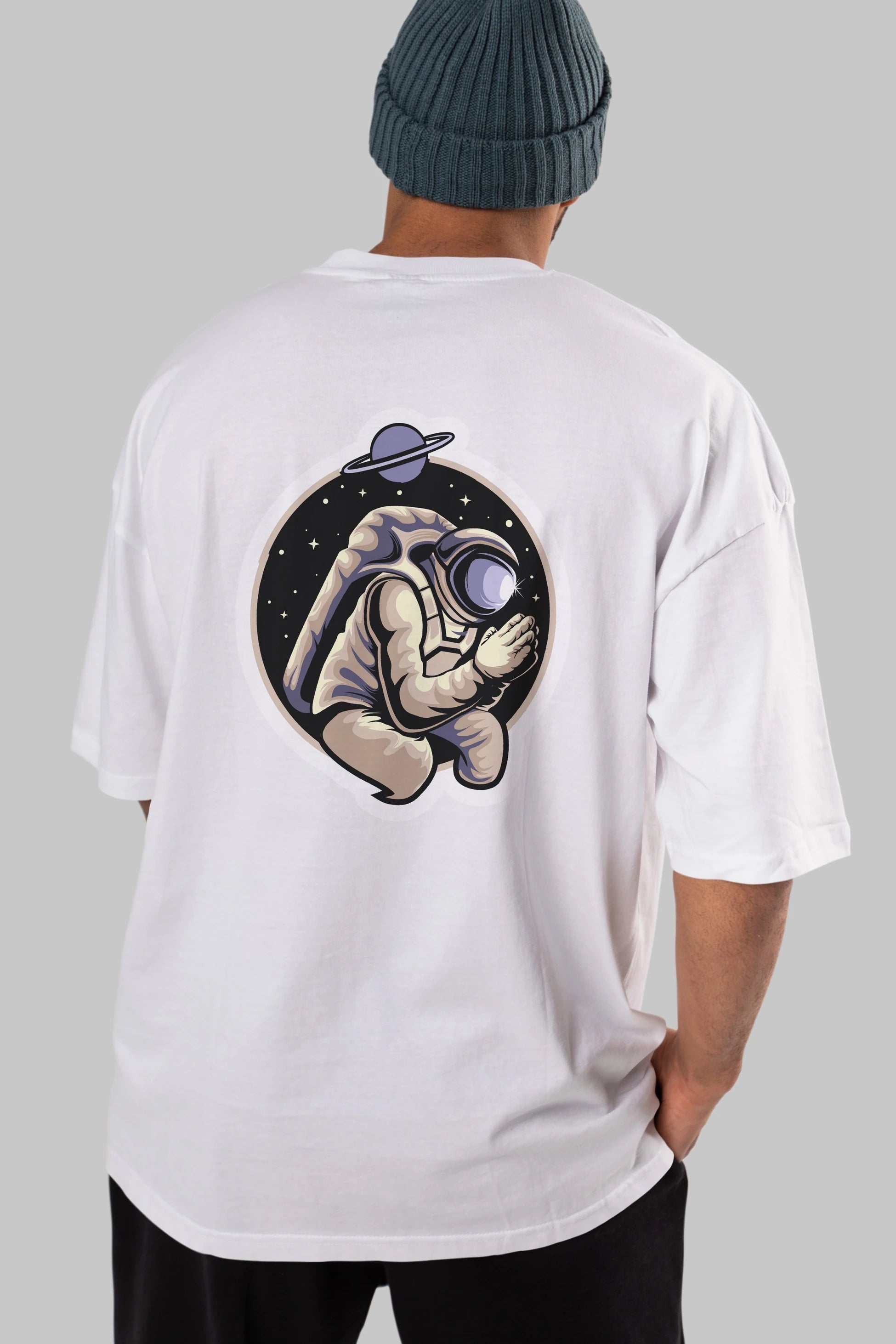 Astronaut Praying Sticker Arka Baskılı Oversize t-shirt Erkek Kadın Unisex
