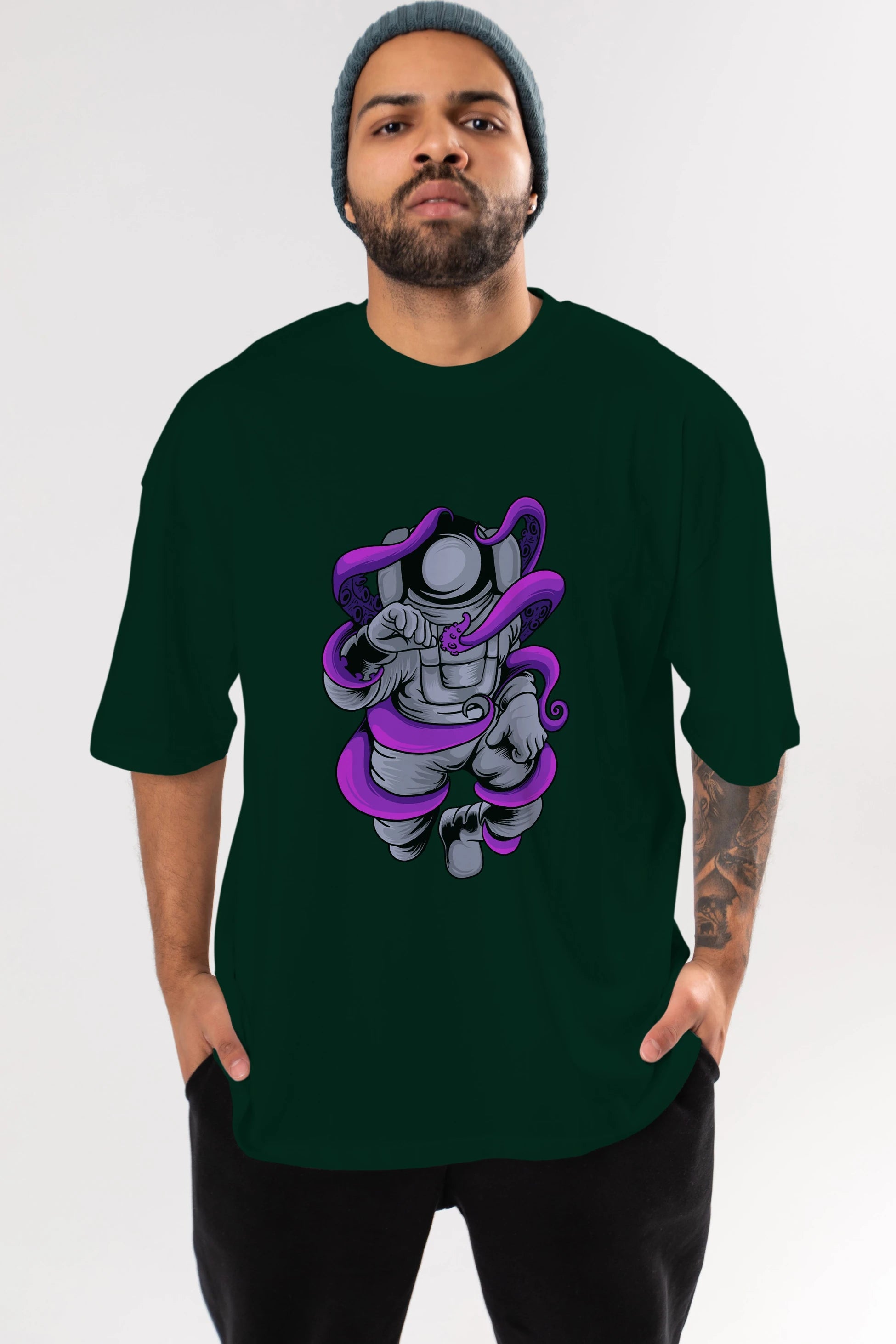 Astronaut fighting octopus Ön Baskılı Oversize t-shirt Erkek Kadın Unisex