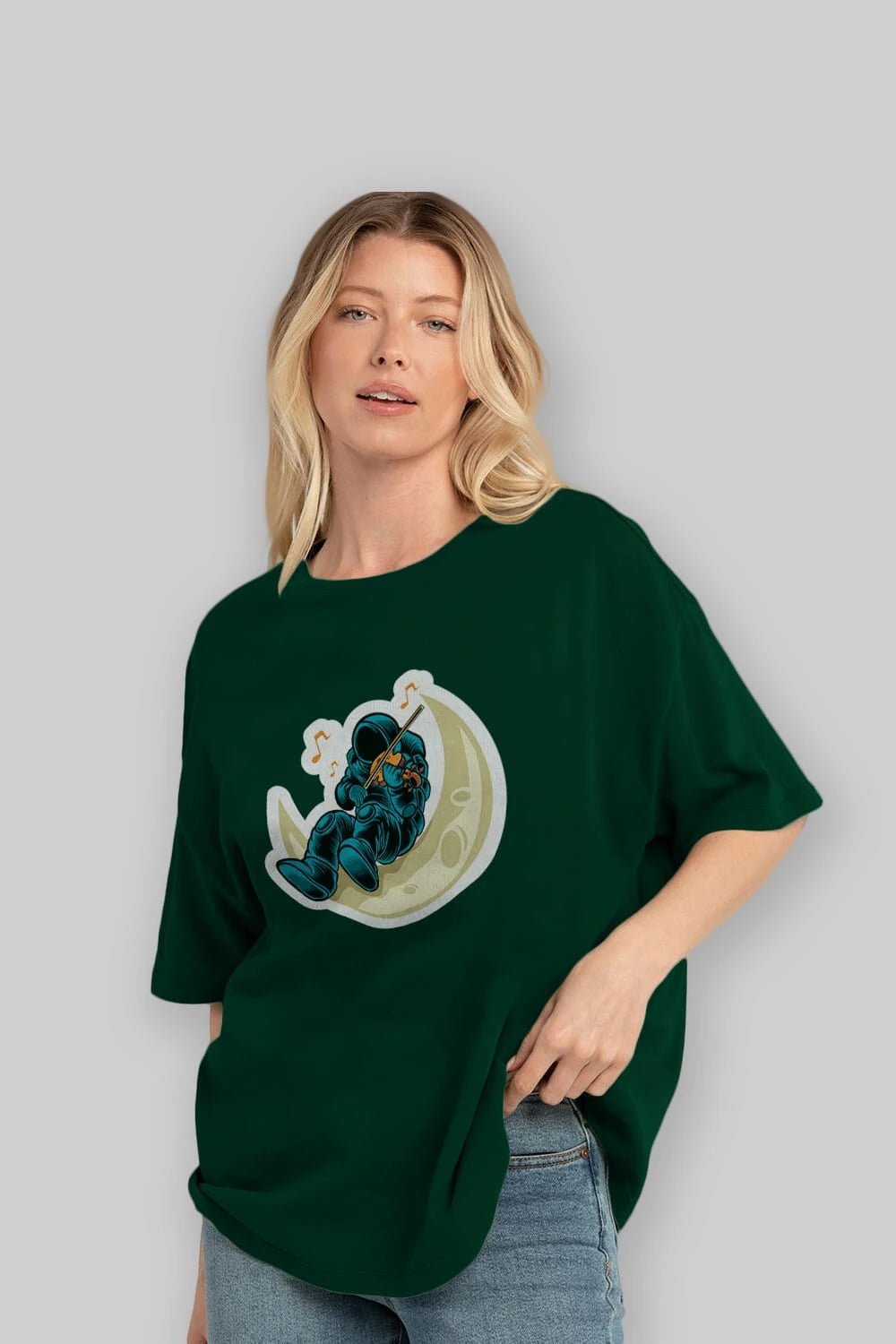 Playing Vionist in Space Sticker Ön Baskılı Oversize t-shirt Erkek Kadın Unisex